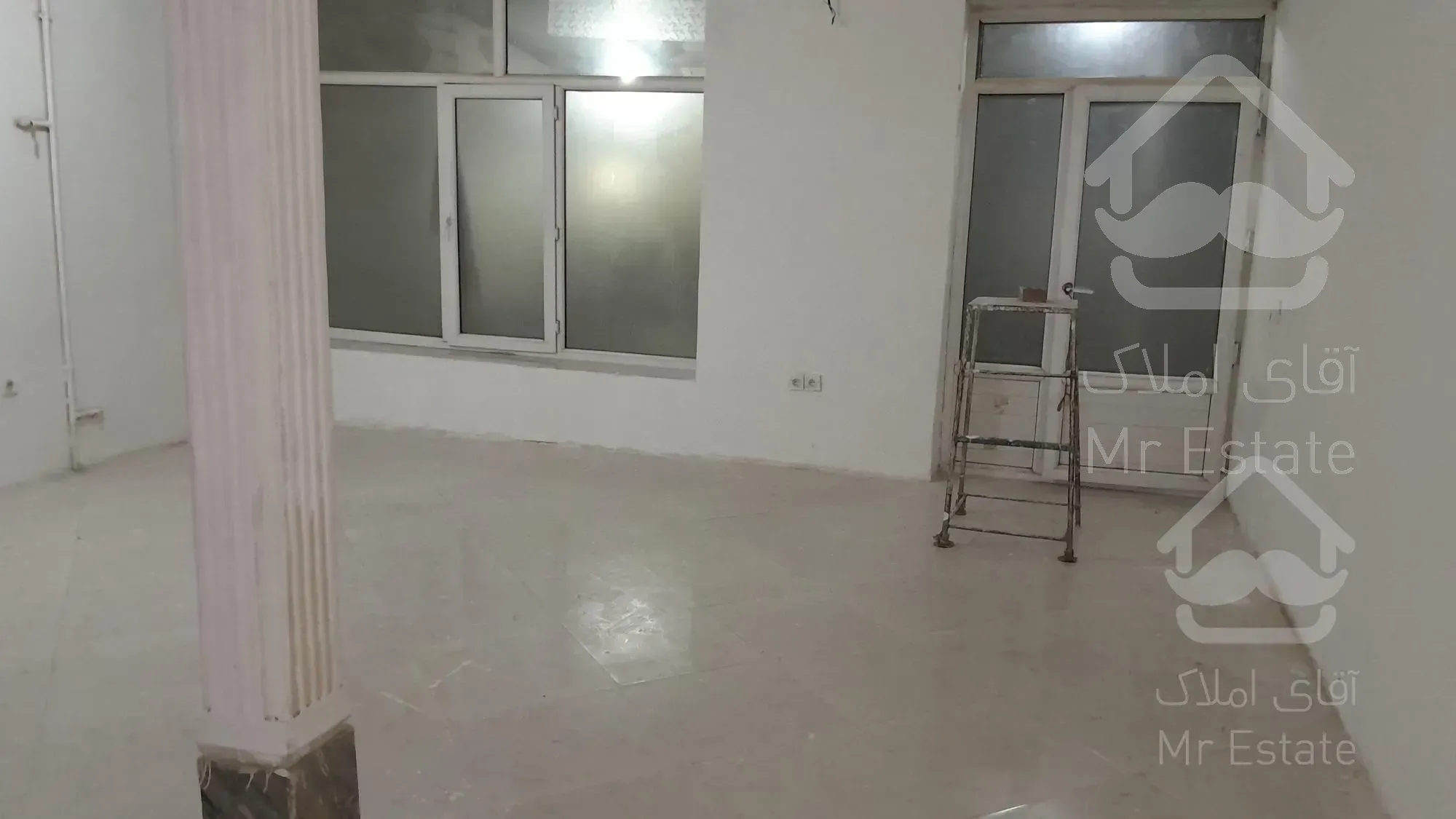 ۱۲۰ متر واحد + ۵۰ متر حیاط اختصاصی اسکندری