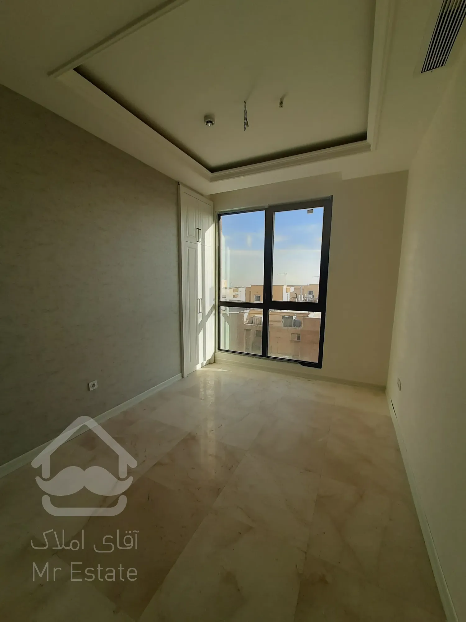 فروش آپارتمان ۹۵متر ۲خواب سوپرلاکچری شهرک هما