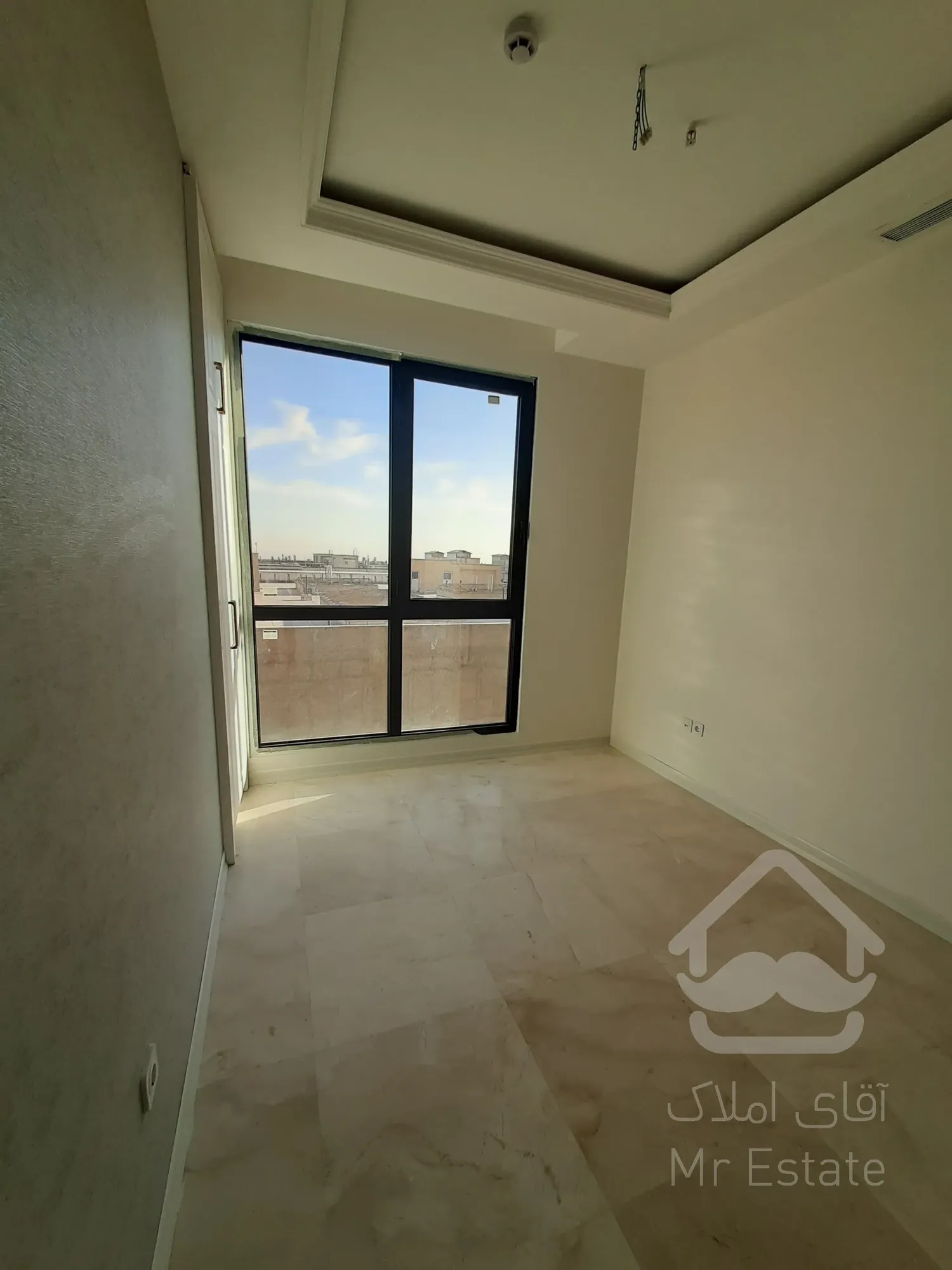 فروش آپارتمان ۱۳۰متر ۳خواب سوپر لاکچری بلوار کمالی