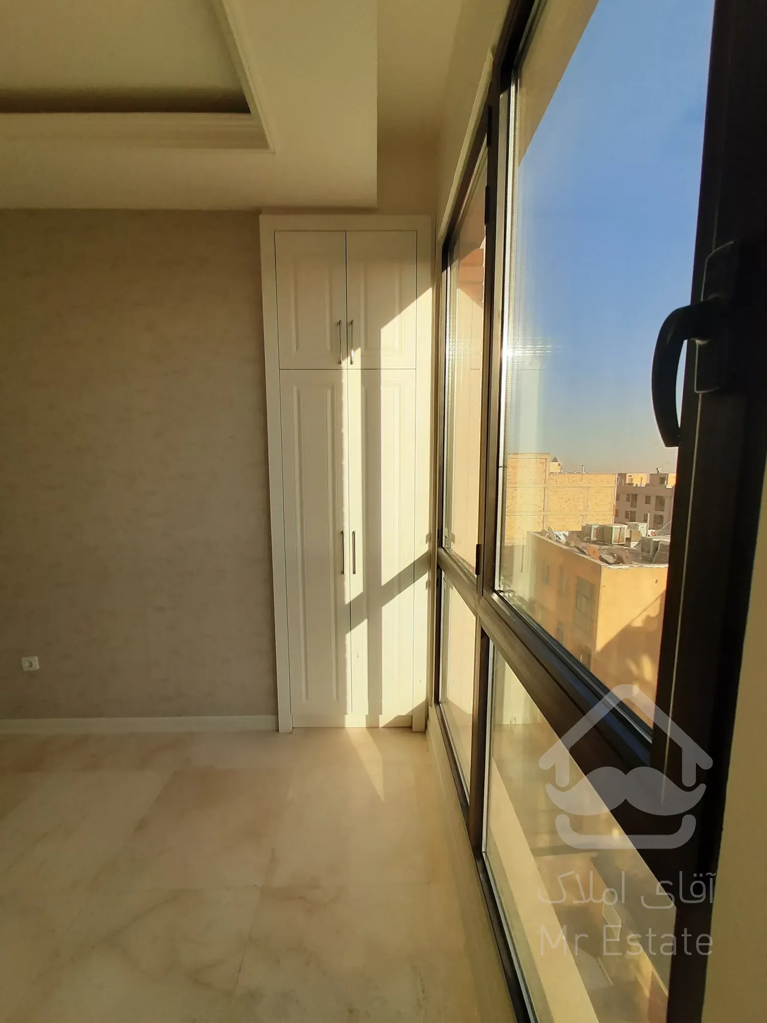 فروش آپارتمان ۹۵متر ۲خواب سوپرلاکچری شهرک هما