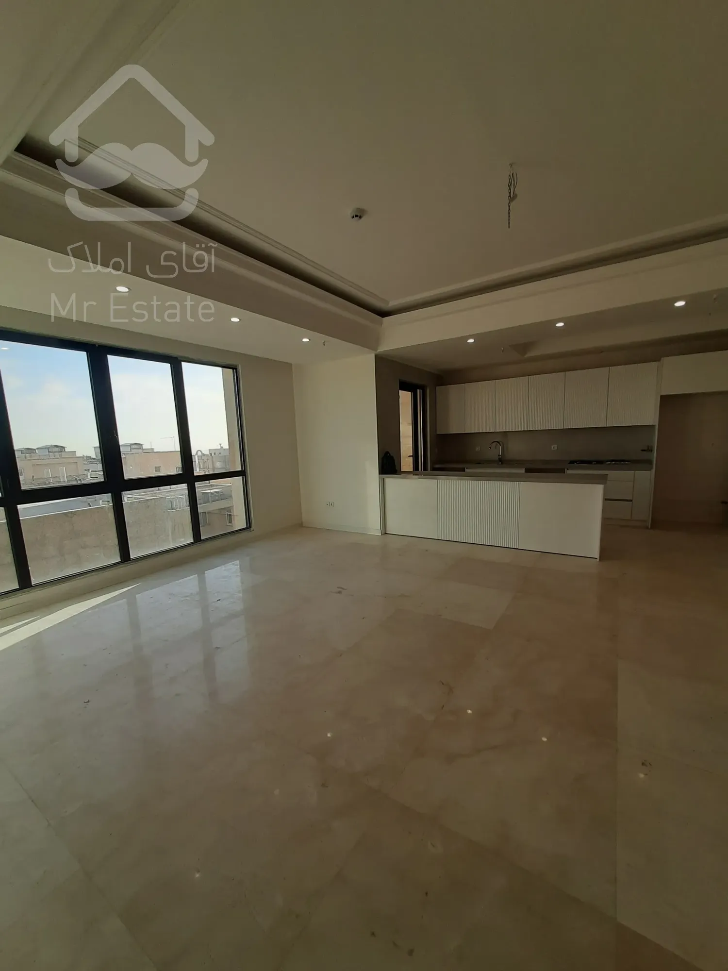 فروش آپارتمان ۱۳۰متر ۳خواب سوپر لاکچری بلوار کمالی