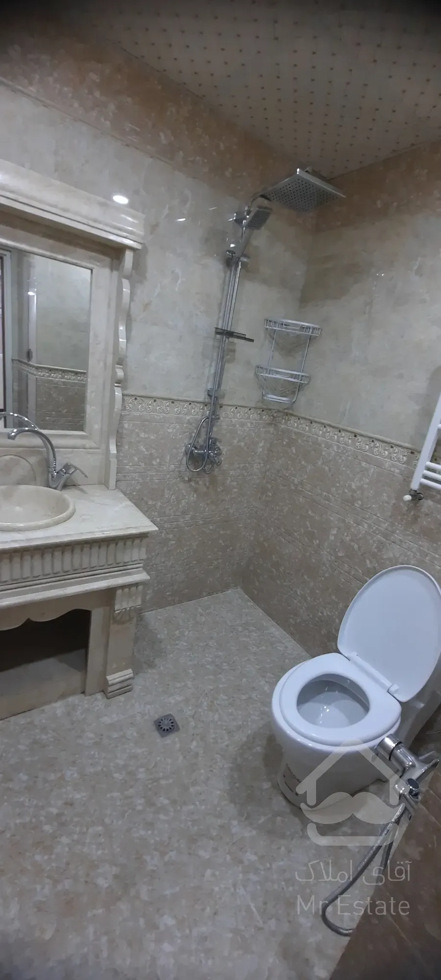 فروش آپارتمان 144 متر ۳ خواب ۲ پارکینگ روف گاردن در  سنایی