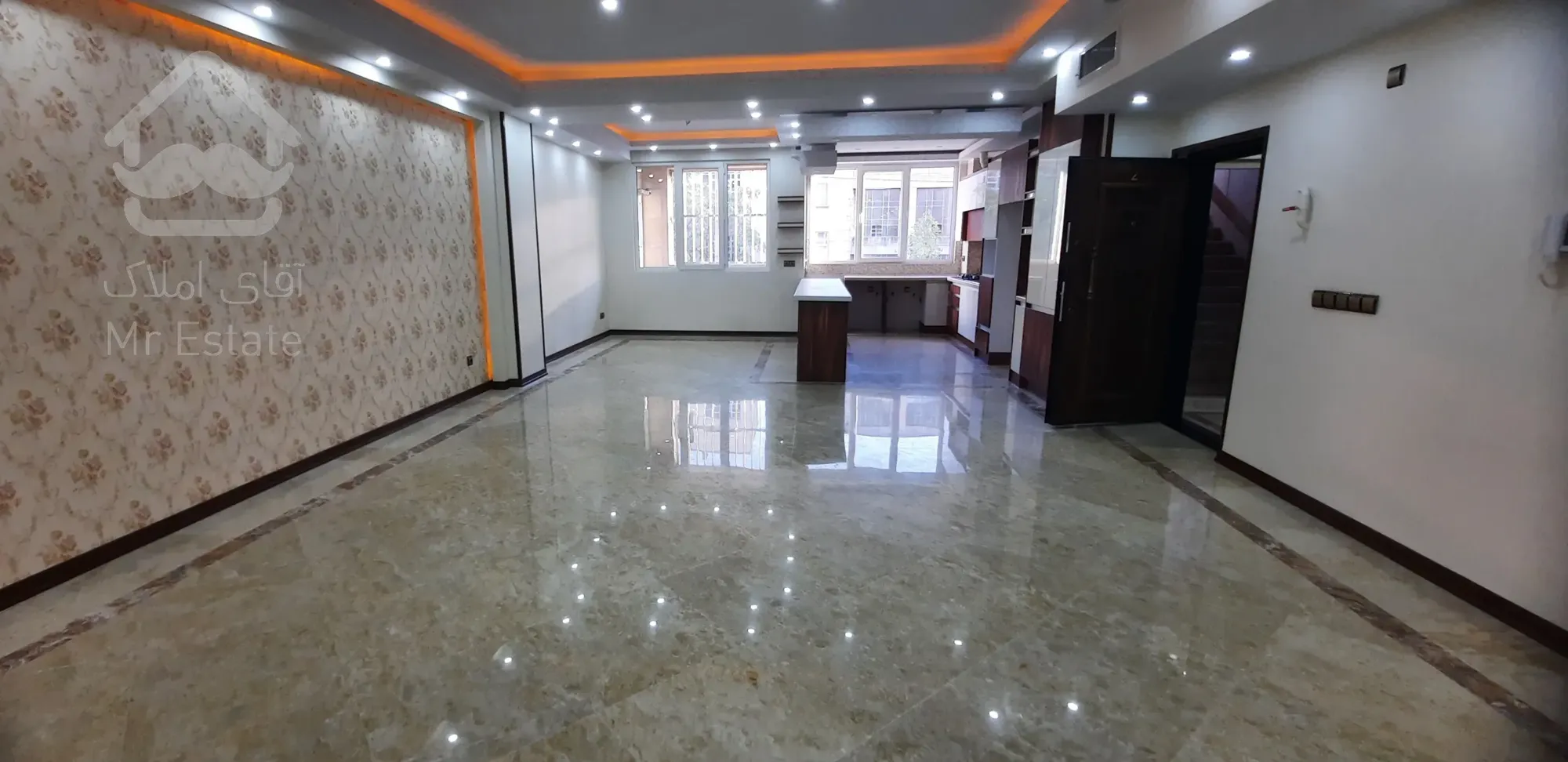 فروش آپارتمان 144 متر ۳ خواب ۲ پارکینگ روف گاردن در  سنایی