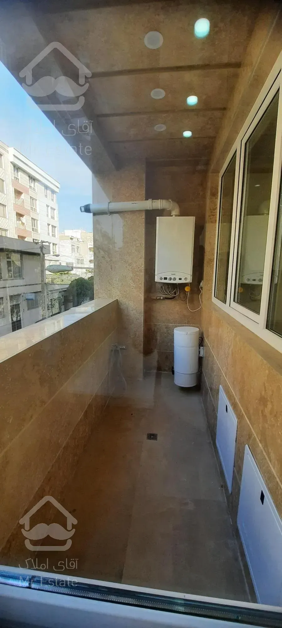 آپارتمان ۱۴۰ متری / نوساز لوکس / سنایی