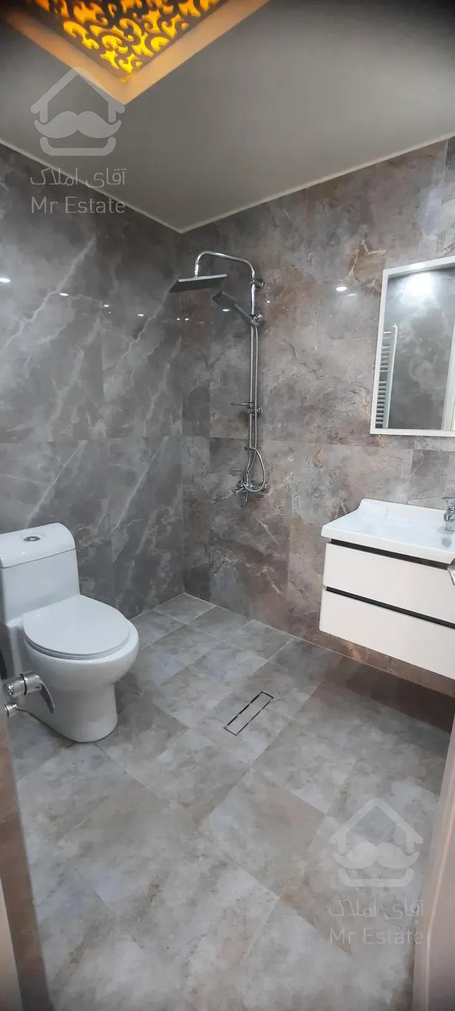 آپارتمان ۱۸۰متر ۳خواب نوساز ، لوکس در  سنایی