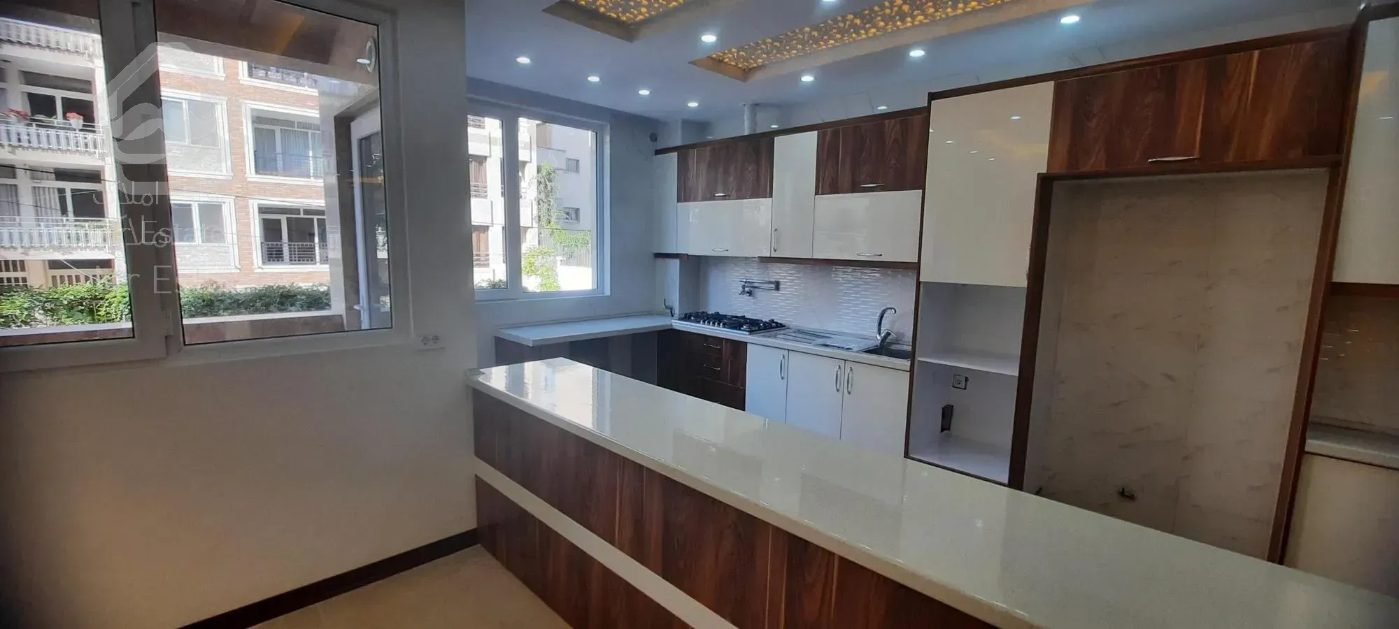 رهن آپارتمان ۱۴۰ متر / ۲ خواب/ نوساز/ سنایی