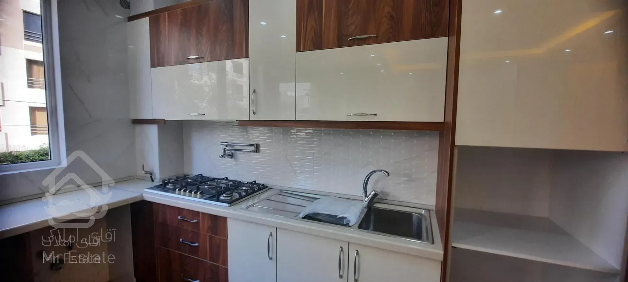 رهن آپارتمان ۱۴۰ متر / ۲ خواب/ نوساز/ سنایی