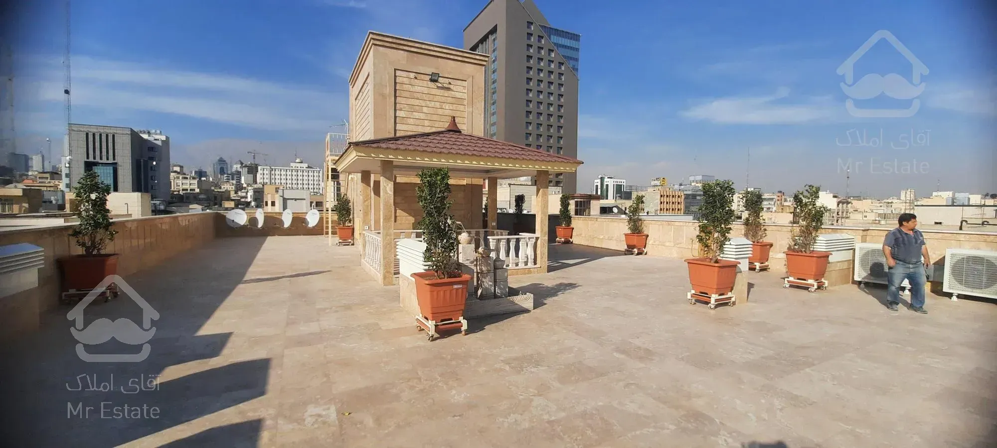 آپارتمان ۱۸۰متر ۳خواب نوساز ، لوکس در  سنایی