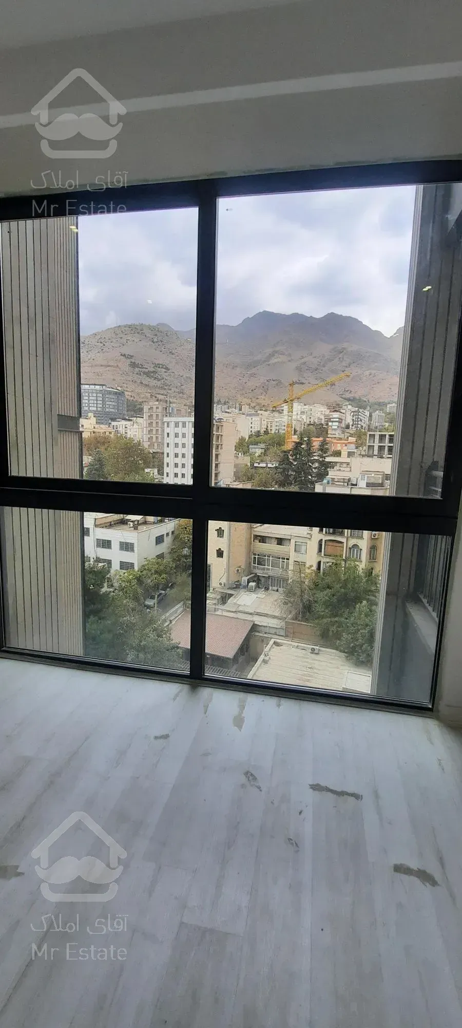 فروش آپارتمان ۳۲۶ متری مدرن برج باغ در کامرانیه