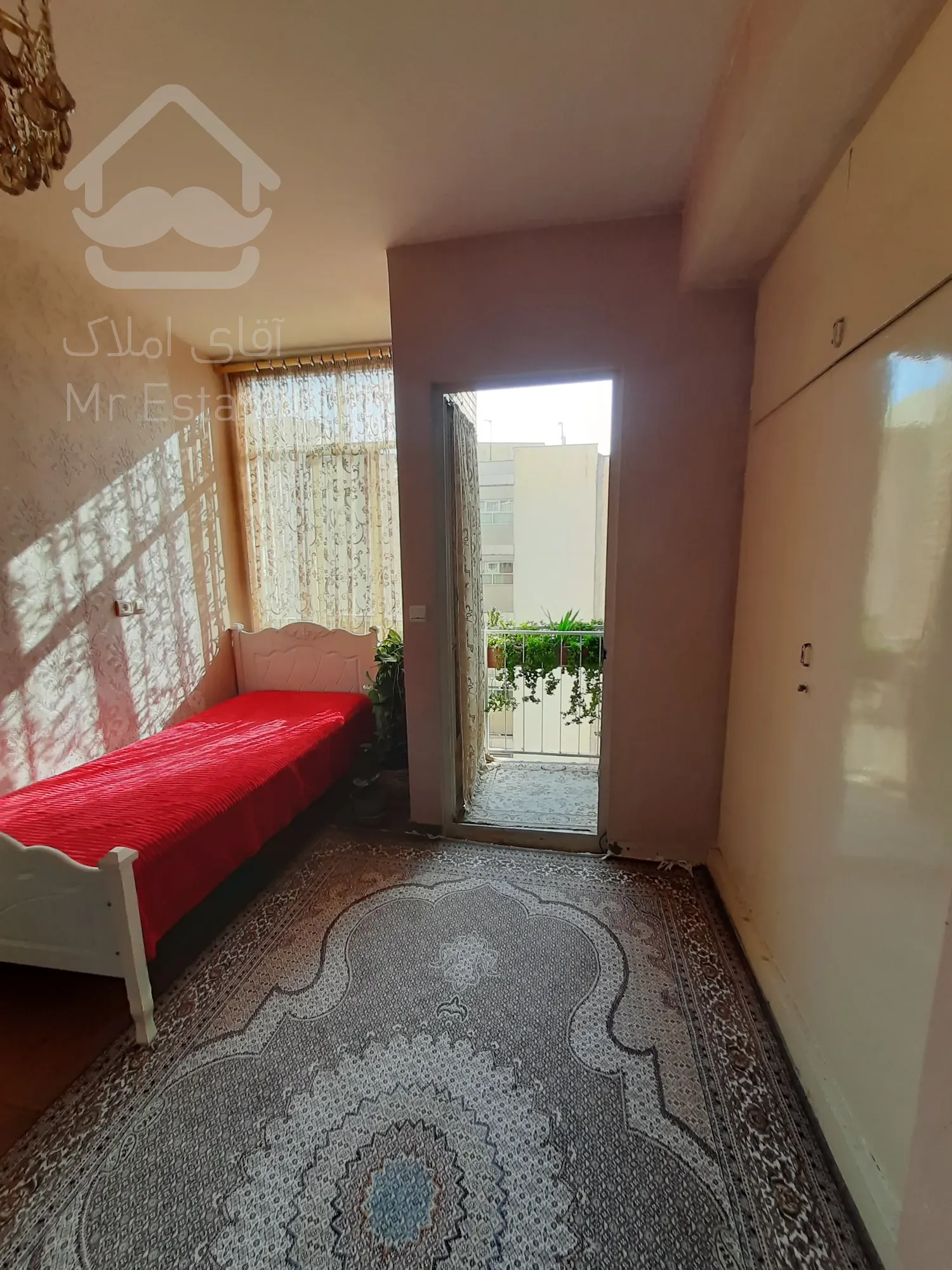 فروش آپارتمان ۸۰متر ۲خواب خطی رو به آفتاب شهرک هما