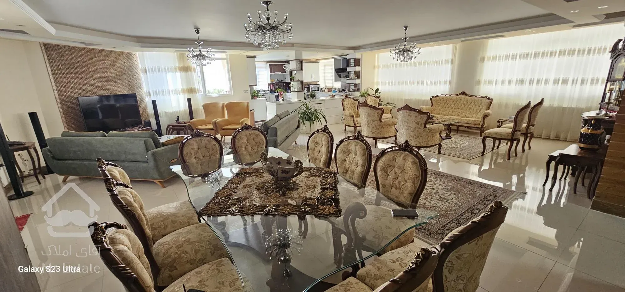 فروش آپارتمان۲۴۰متری۴خواب تک واحدی پزشکان معالی آباد