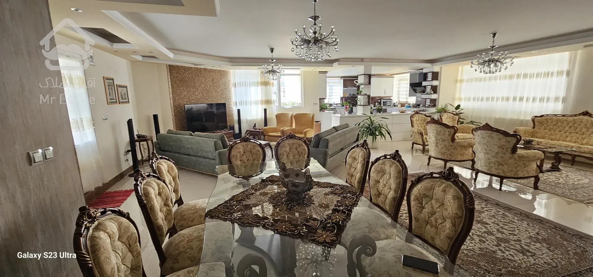 فروش آپارتمان۲۴۰متری۴خواب تک واحدی پزشکان معالی آباد