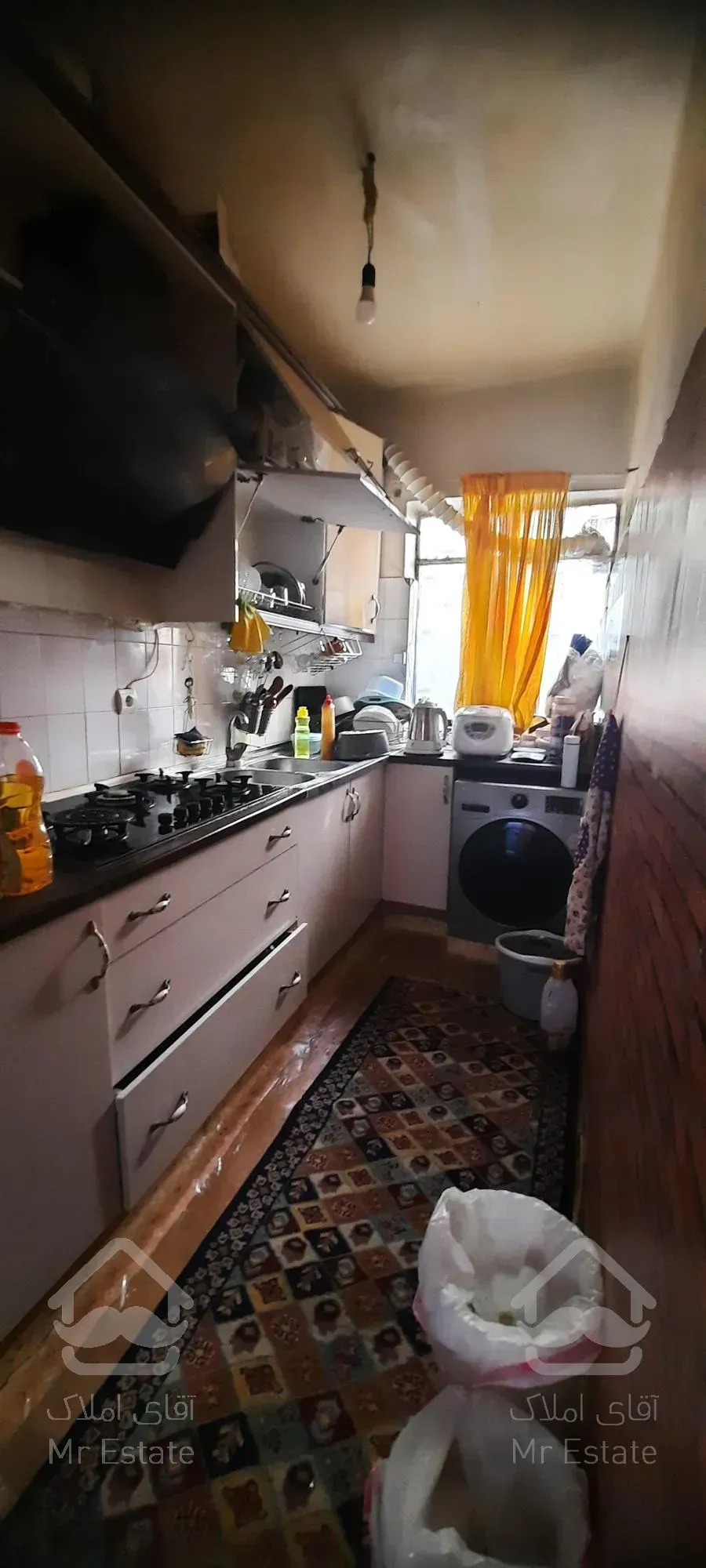 فروش کلنگی ۸۵ متر زمین و۱۳۰ متر بنا در دوونیم طبقه محله قصر خیابان معلم