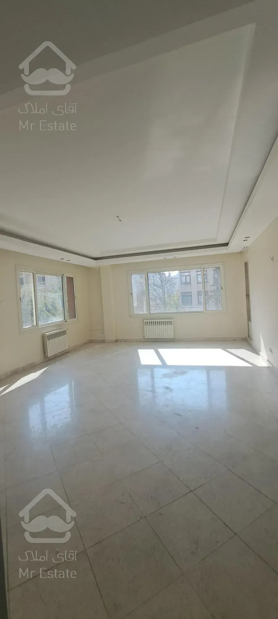 ۱۵۰ متری دو پارکینگ نزدیک مترو