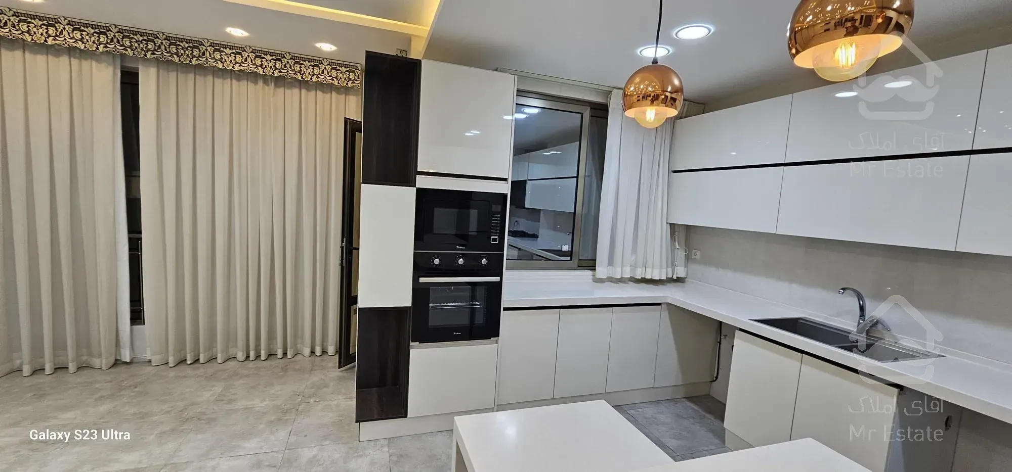 فروش آپارتمان۱۸۰متری۳خواب لوکس