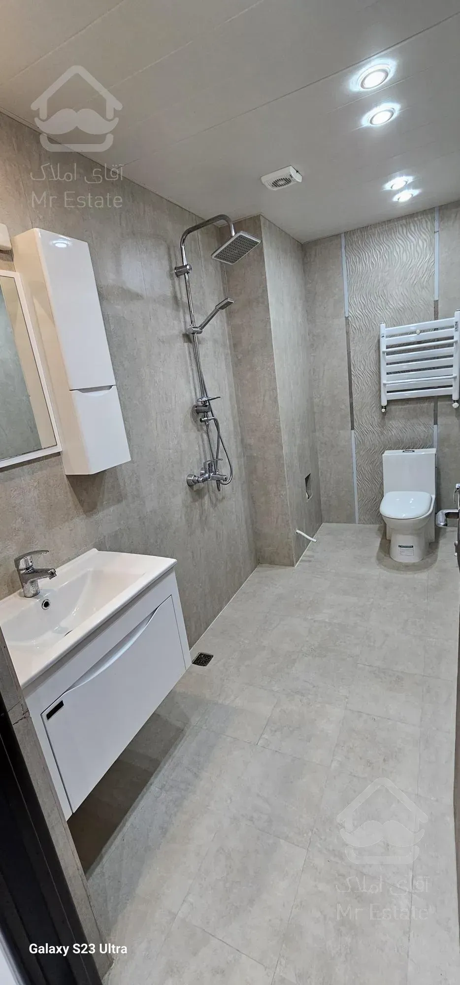 فروش آپارتمان۱۸۰متری۳خواب لوکس