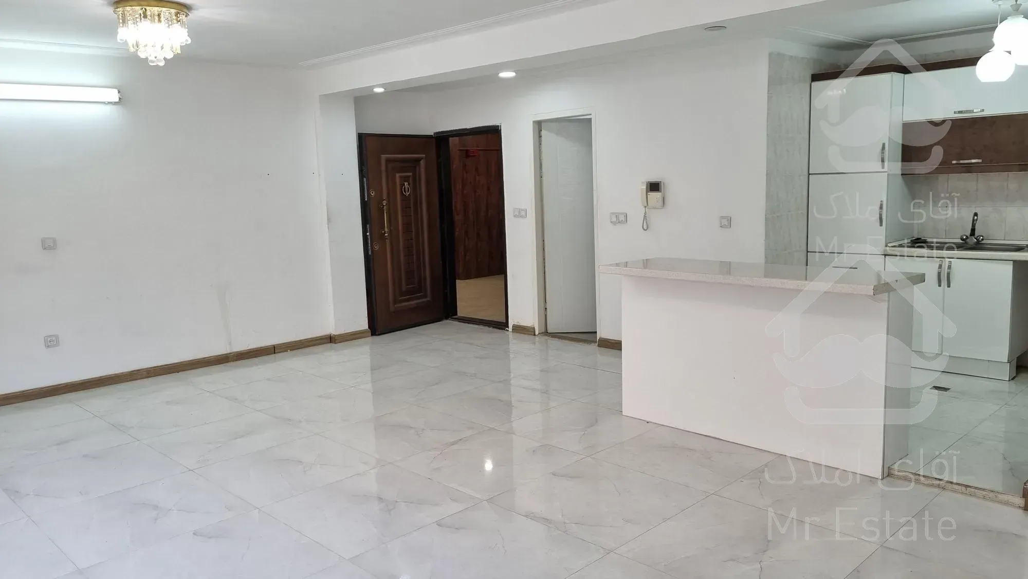 آپارتمان ۱۲۰متری/دوخوابه/ستارخان