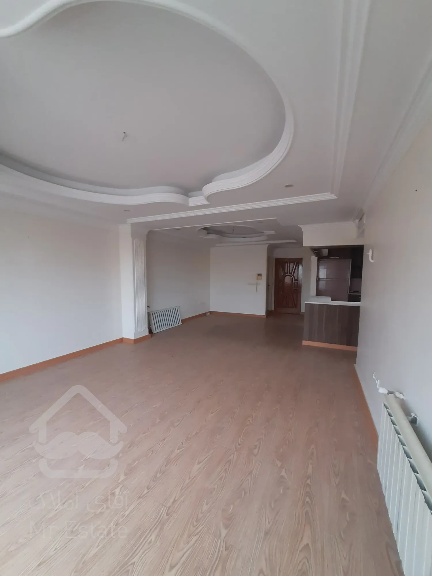 فروش آپارتمان ۸۰متر ۲خواب فول امکانات خطی رو به آفتاب