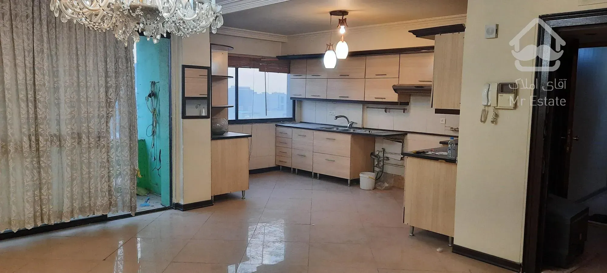 آپارتمان ۲۵۰ متر / ۴ خواب / هفت تیر ، فریهان