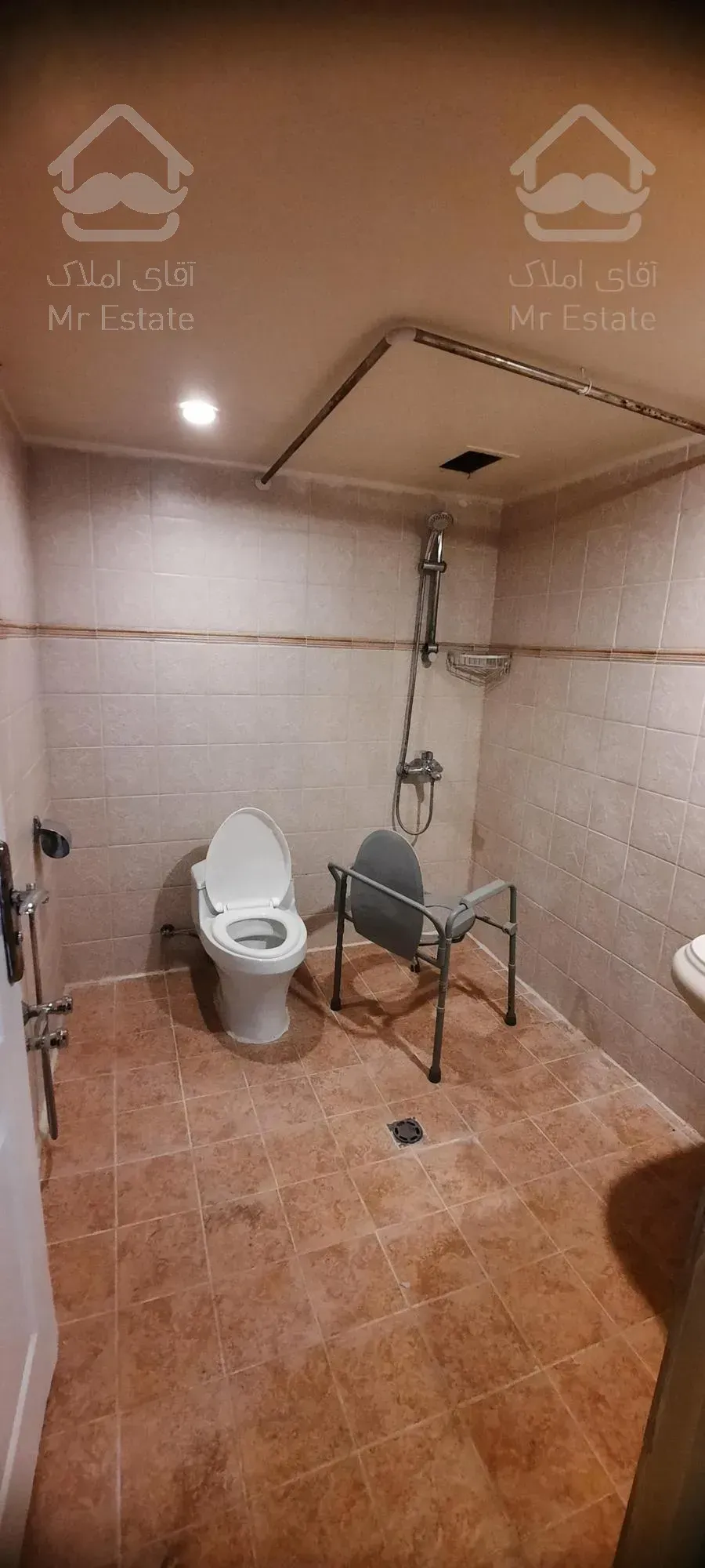 آپارتمان ۲۵۰ متر / ۴ خواب / هفت تیر ، فریهان