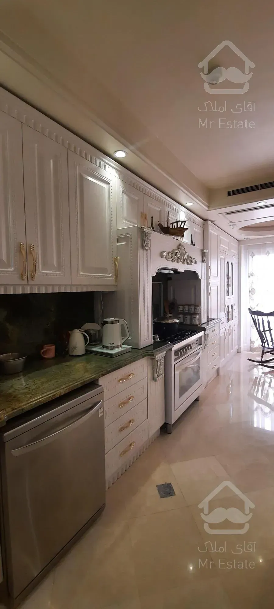 اجاره آپارتمان ۲۲۵ متری در کامرانیه