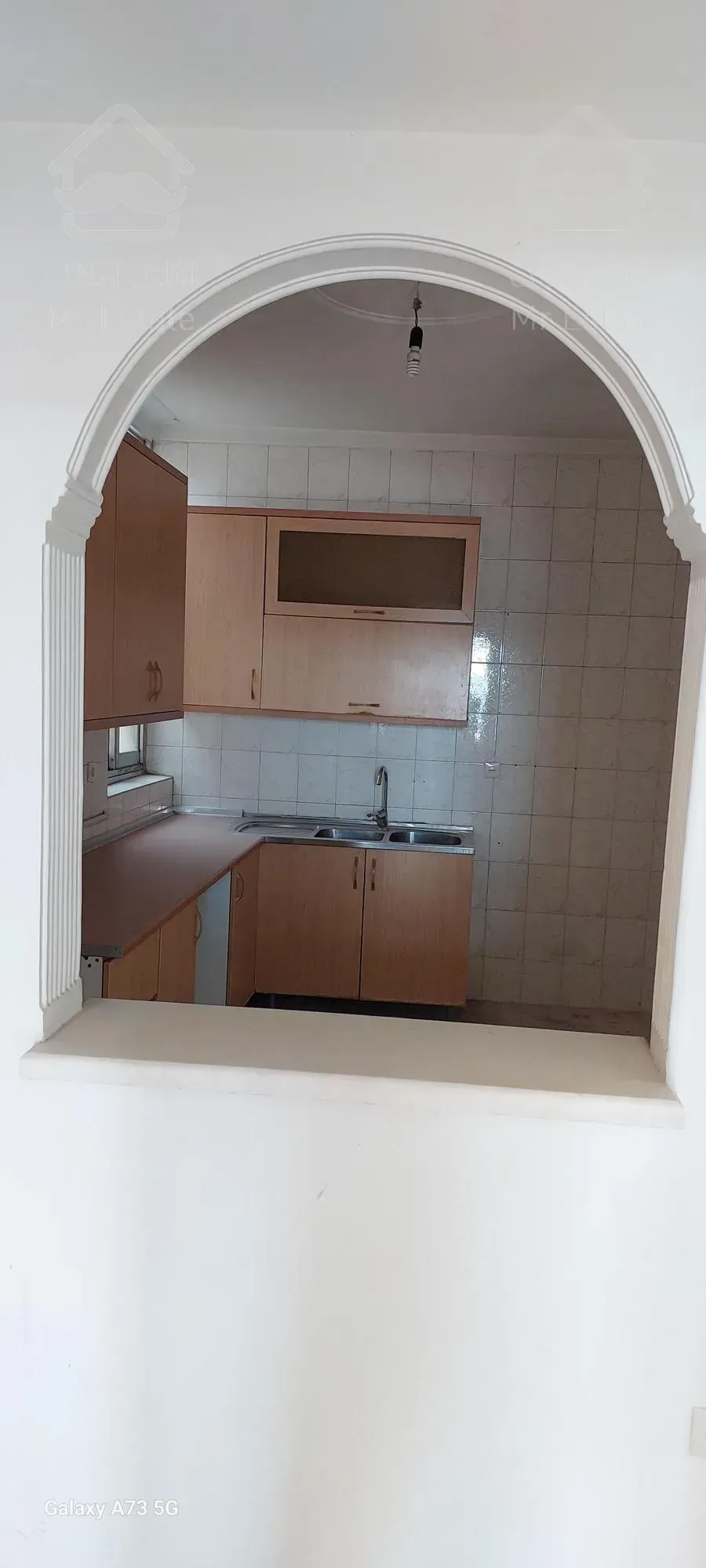 90 متر . غرق نور .