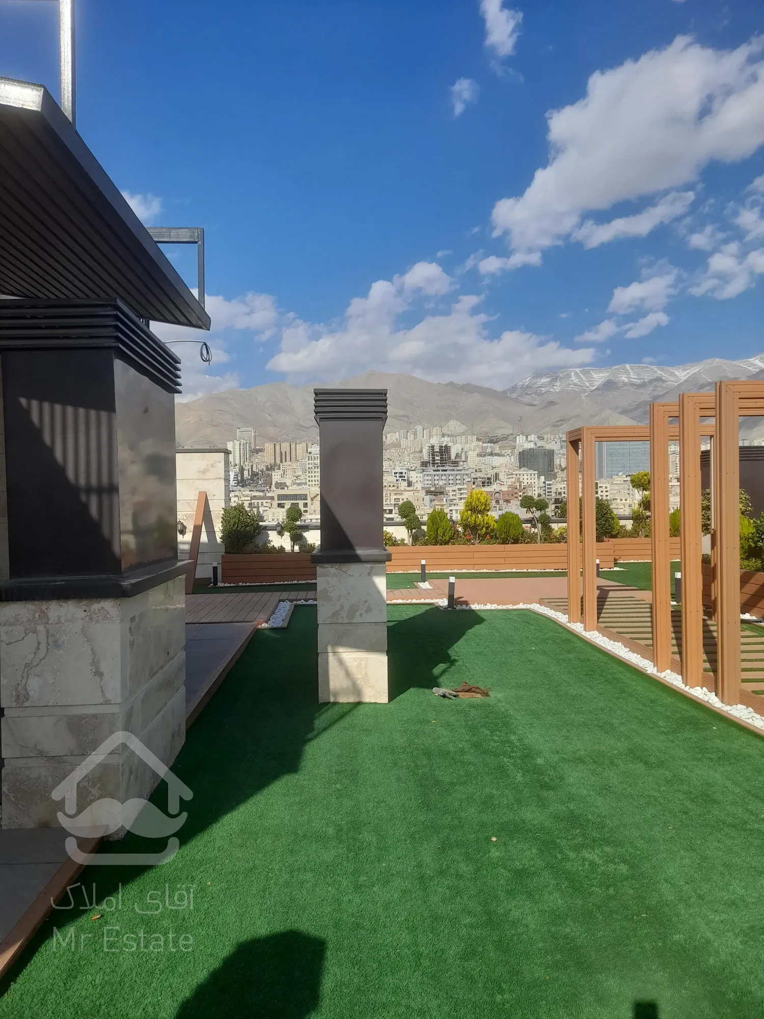 پیش فروش واحد 100 متری / مدرن با امکانات رفاهی / 2 خوابه لوکس