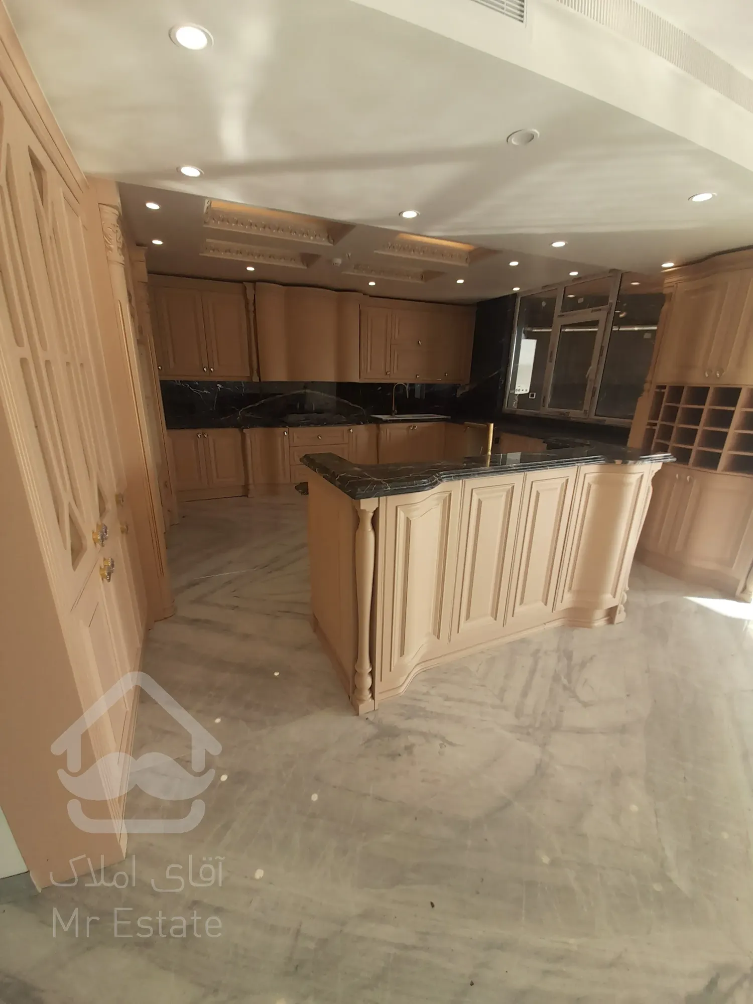 فروش آپارتمان 4 خواب سوپر لاکچری در پونک همیلا