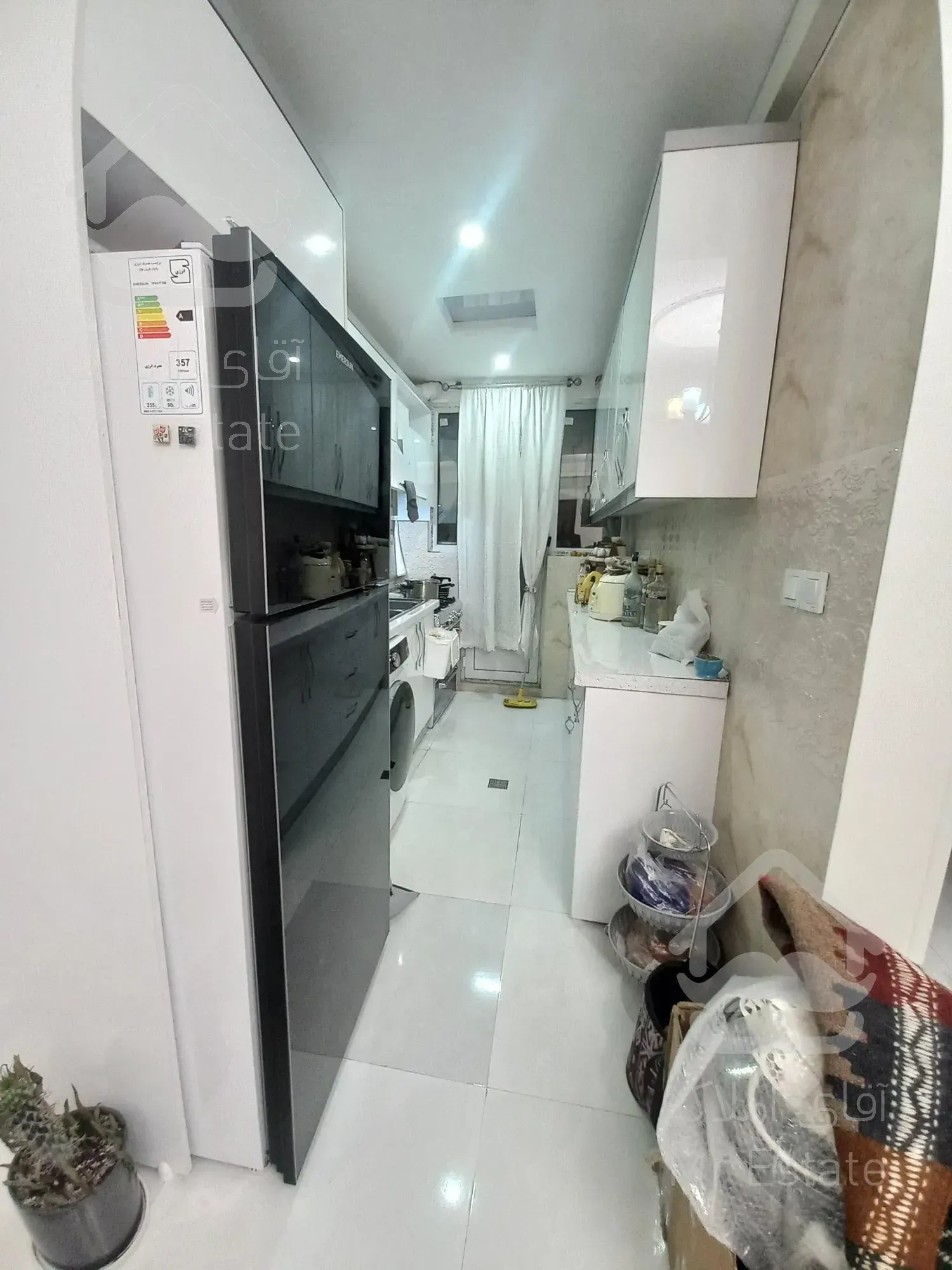 آپارتمان، تک خواب، تک واحد، ۱۴۰۱