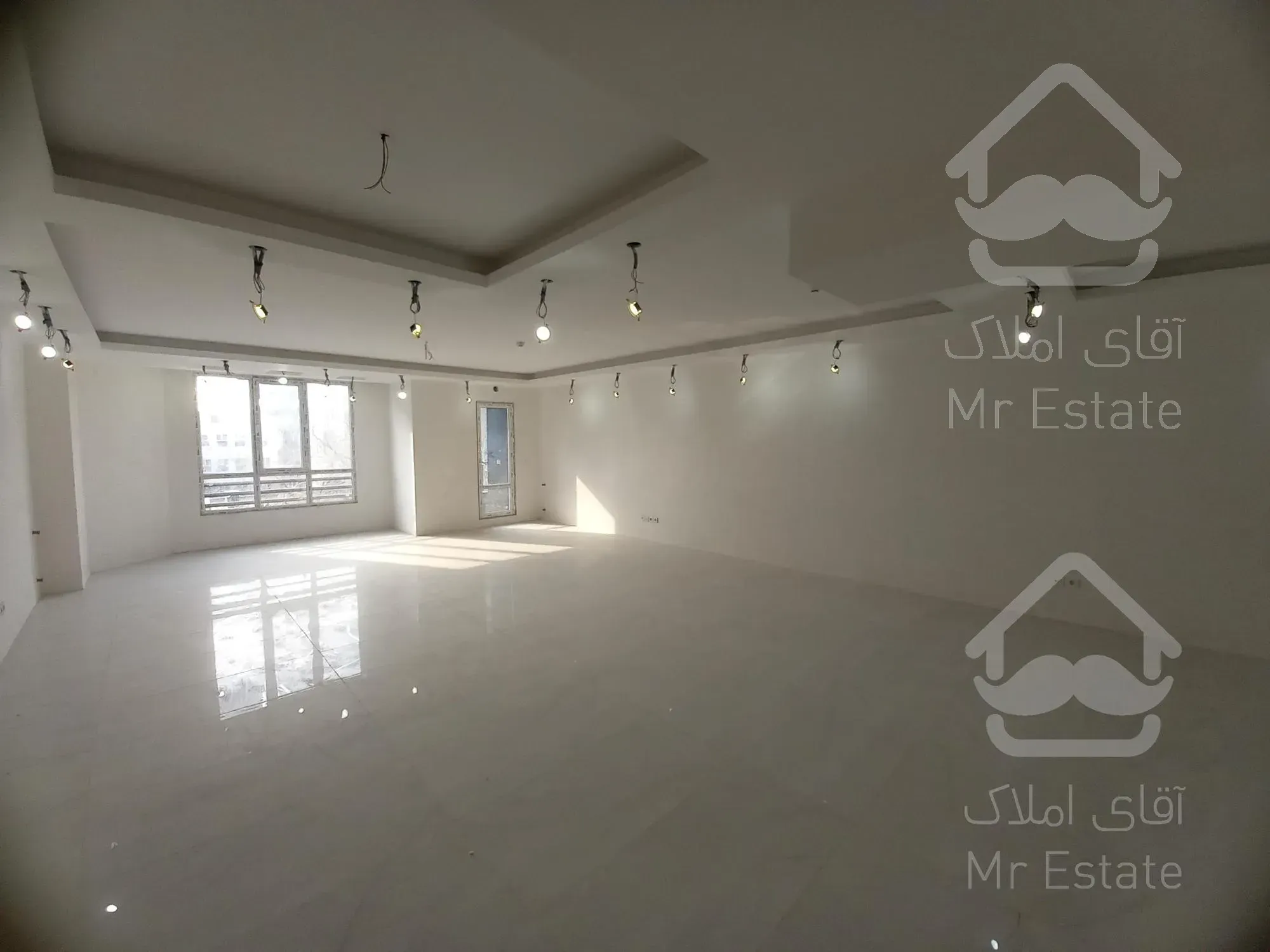 آپارتمان،۱۴۲متر،سه خواب،گلشهر