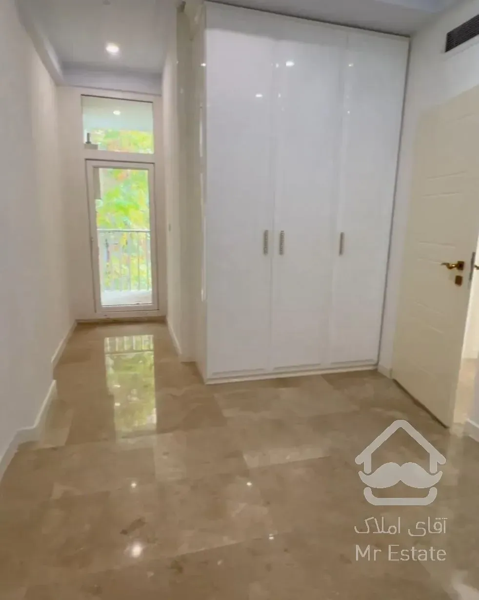 فروش واحد۸۰متری چیتگر دارای تمامی استعلامات قانونی و معتبر