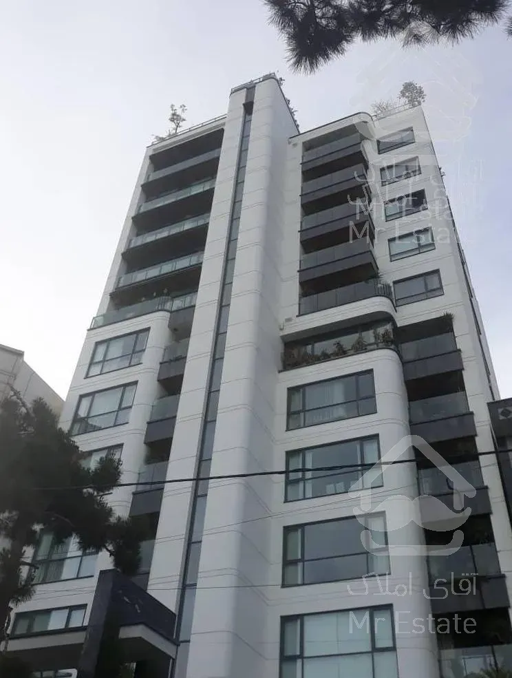 واحد ۱۲۰ متری، ۳ خواب ،‌ ویو کارت پستالی، سنددار