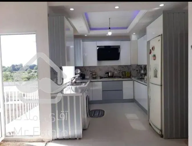 آپارتمان نوساز ۱۰۰ متری در وحیدیه