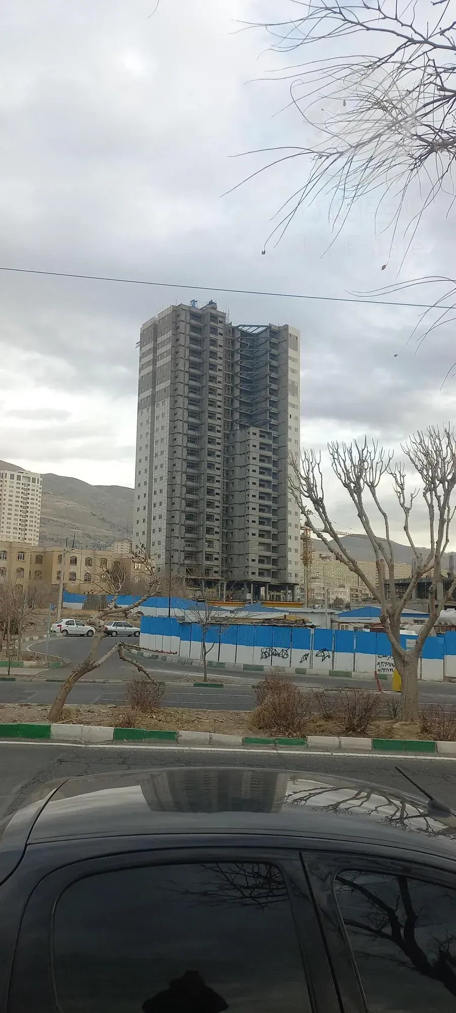 سرمایه گذاری در برج های هایپرلوکس دریاچه چیتگر