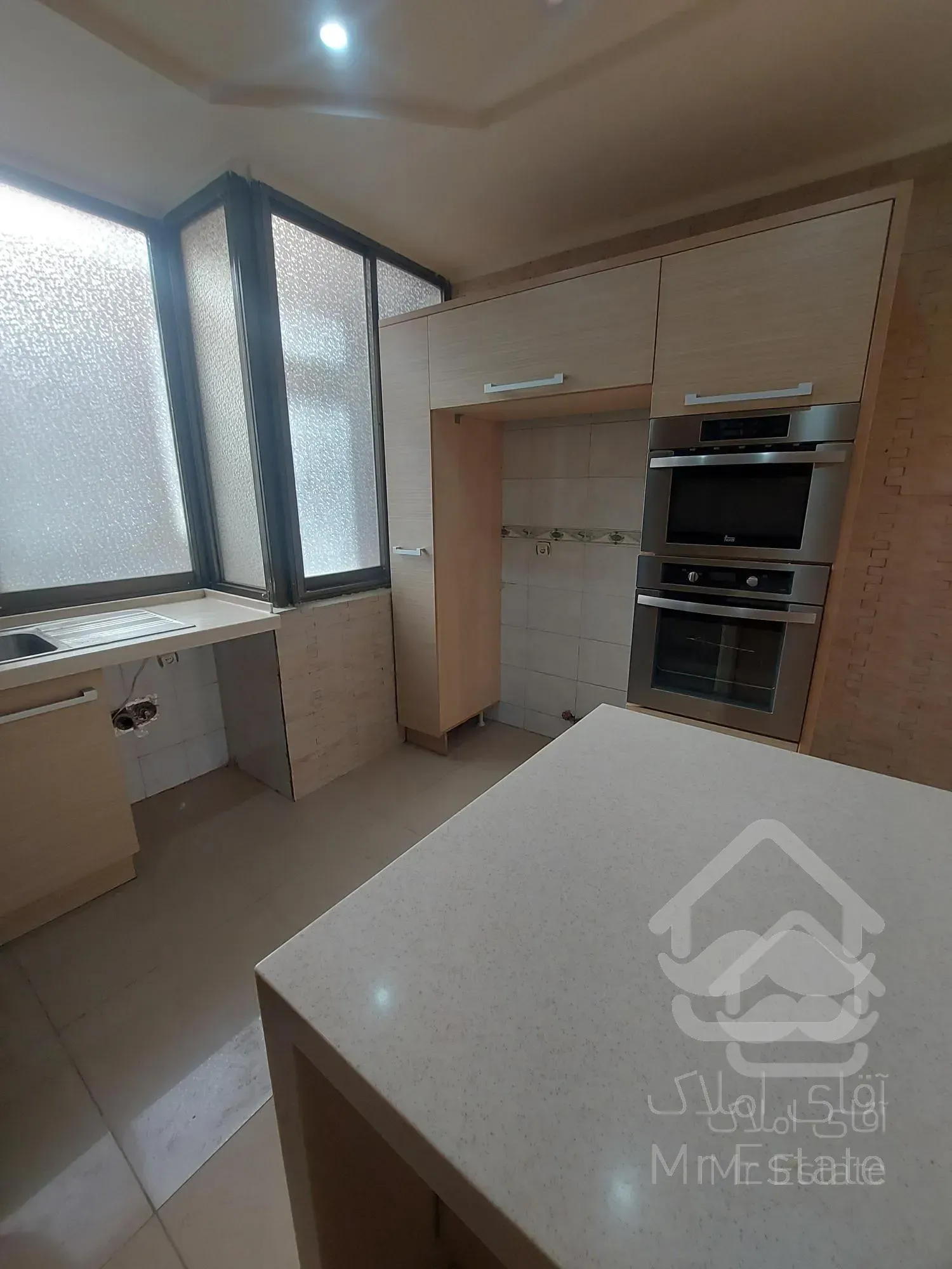 اجاره واحد ۱۸۷متر ۳خواب خوش نقشه سعادت آباد