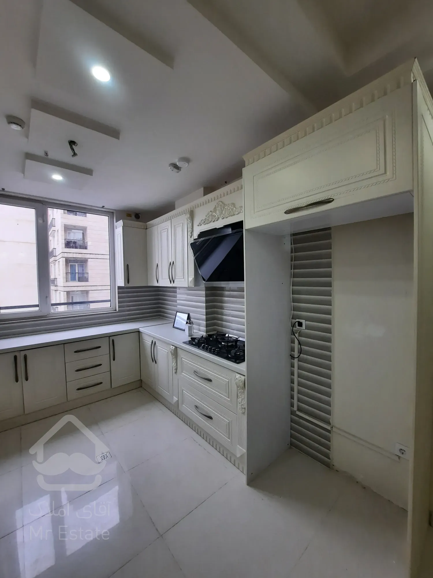 آپارتمان ۷۵ متری نوساز پونک المهدی