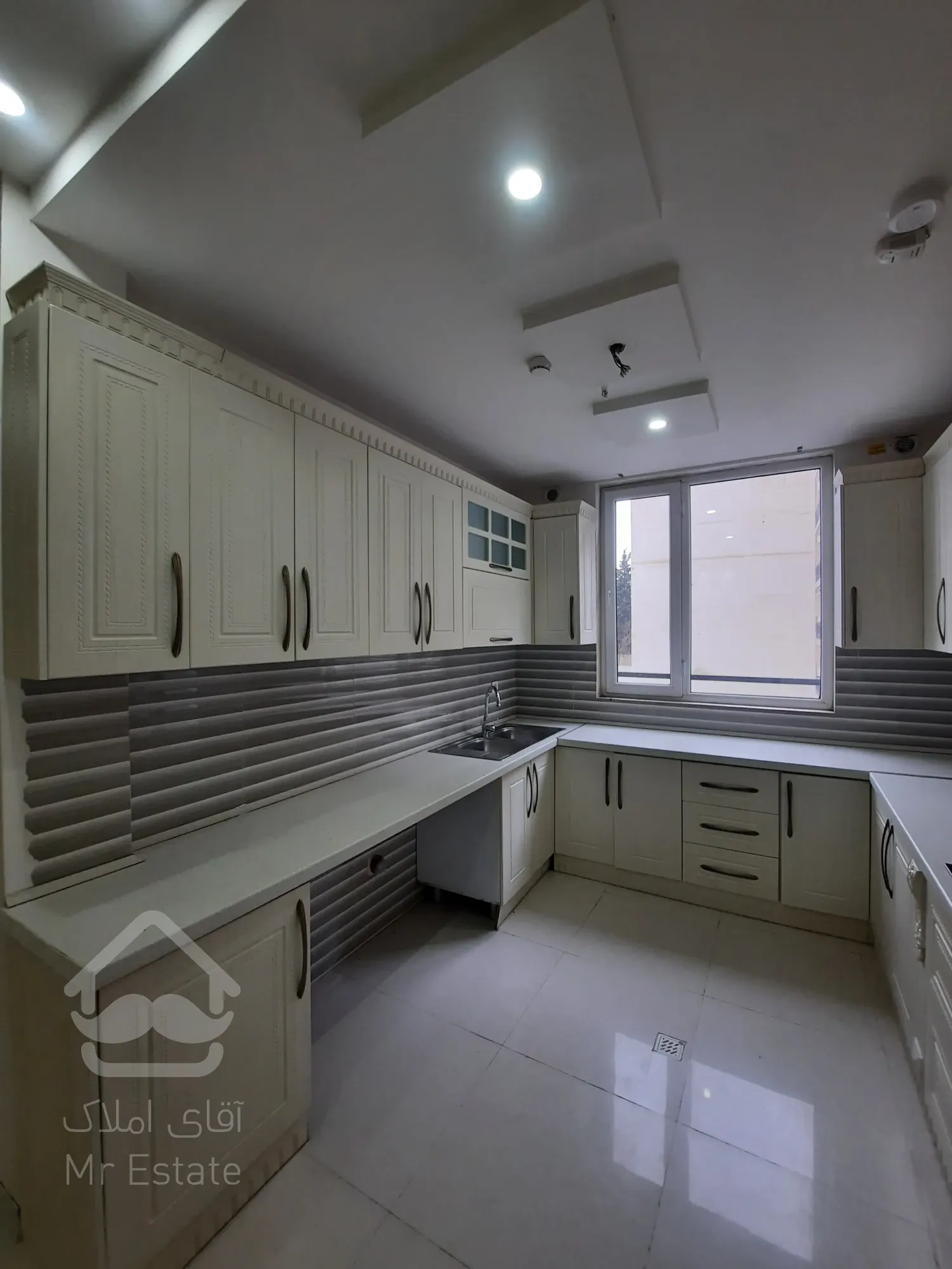 آپارتمان ۷۵ متری دو خواب جنت آباد جنوبی