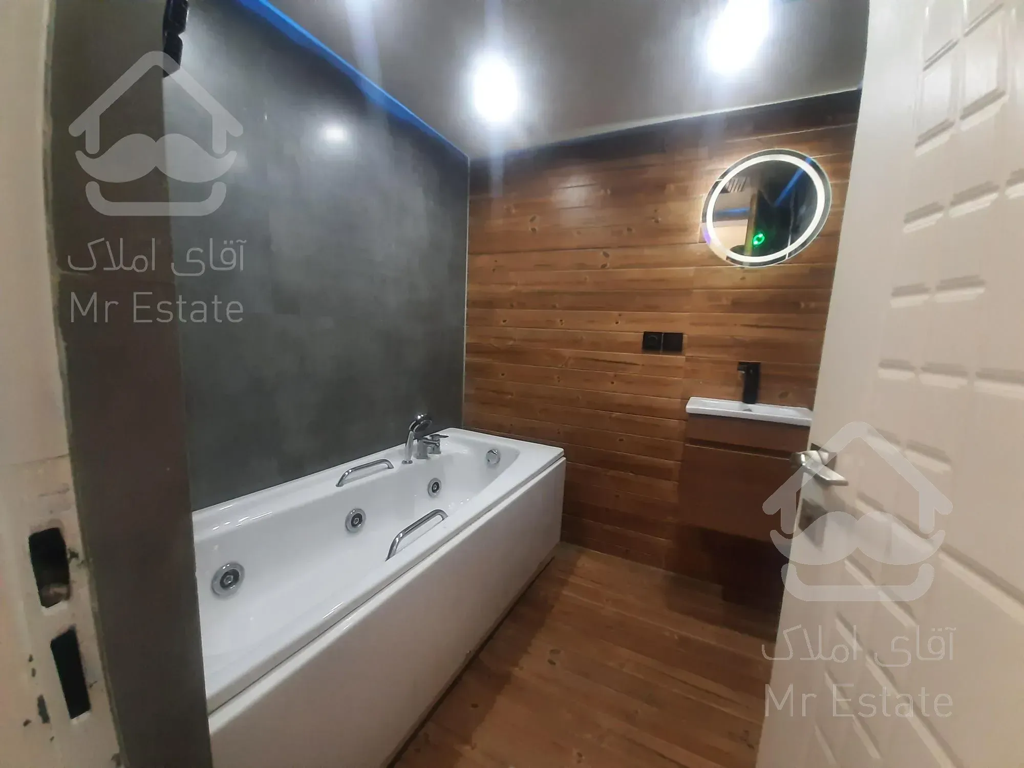 ۸۶متر شهرک غرب بازسازی شده