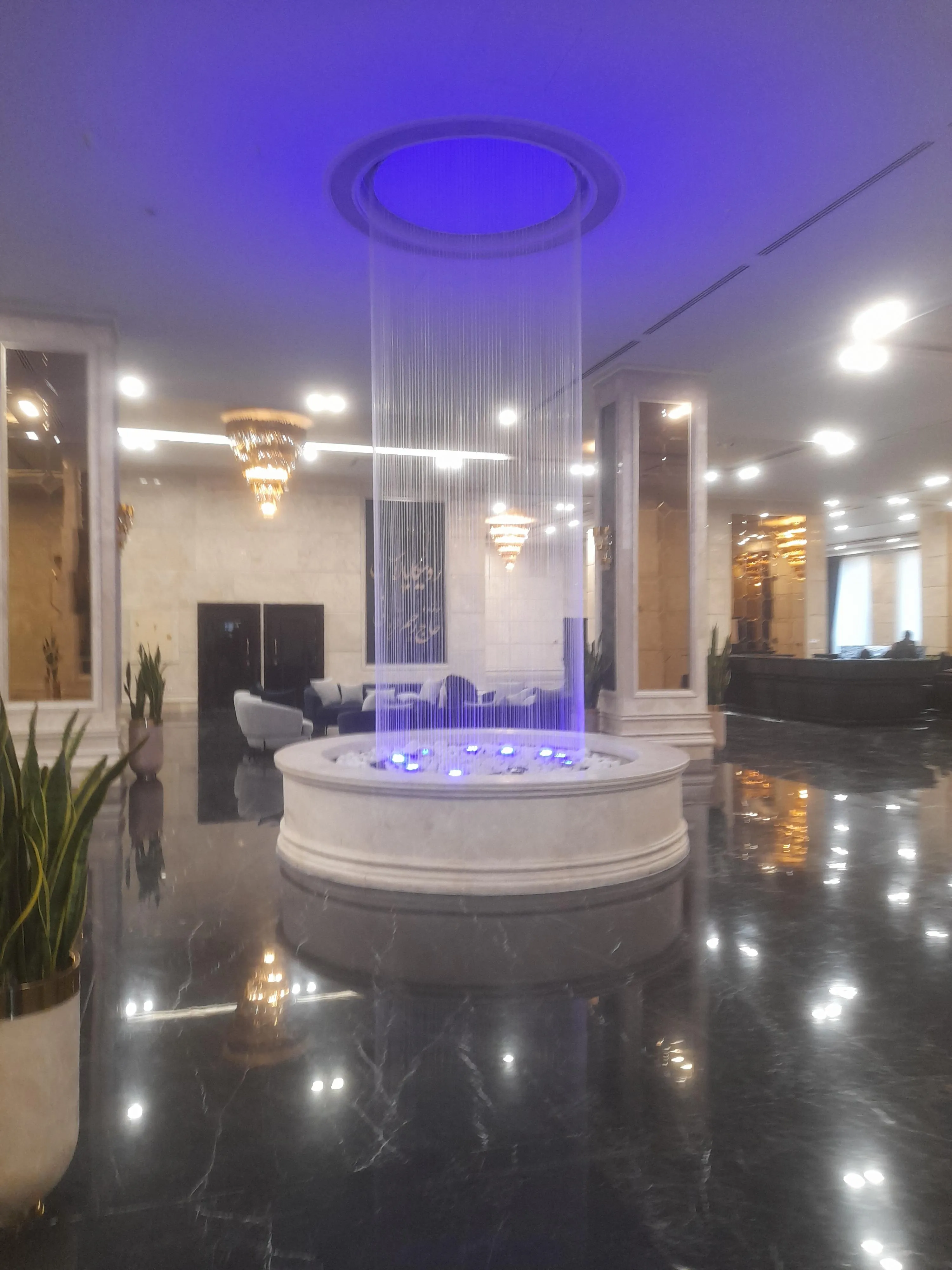 پیش فروش واحد 18متری تجاری در میرزابابایی