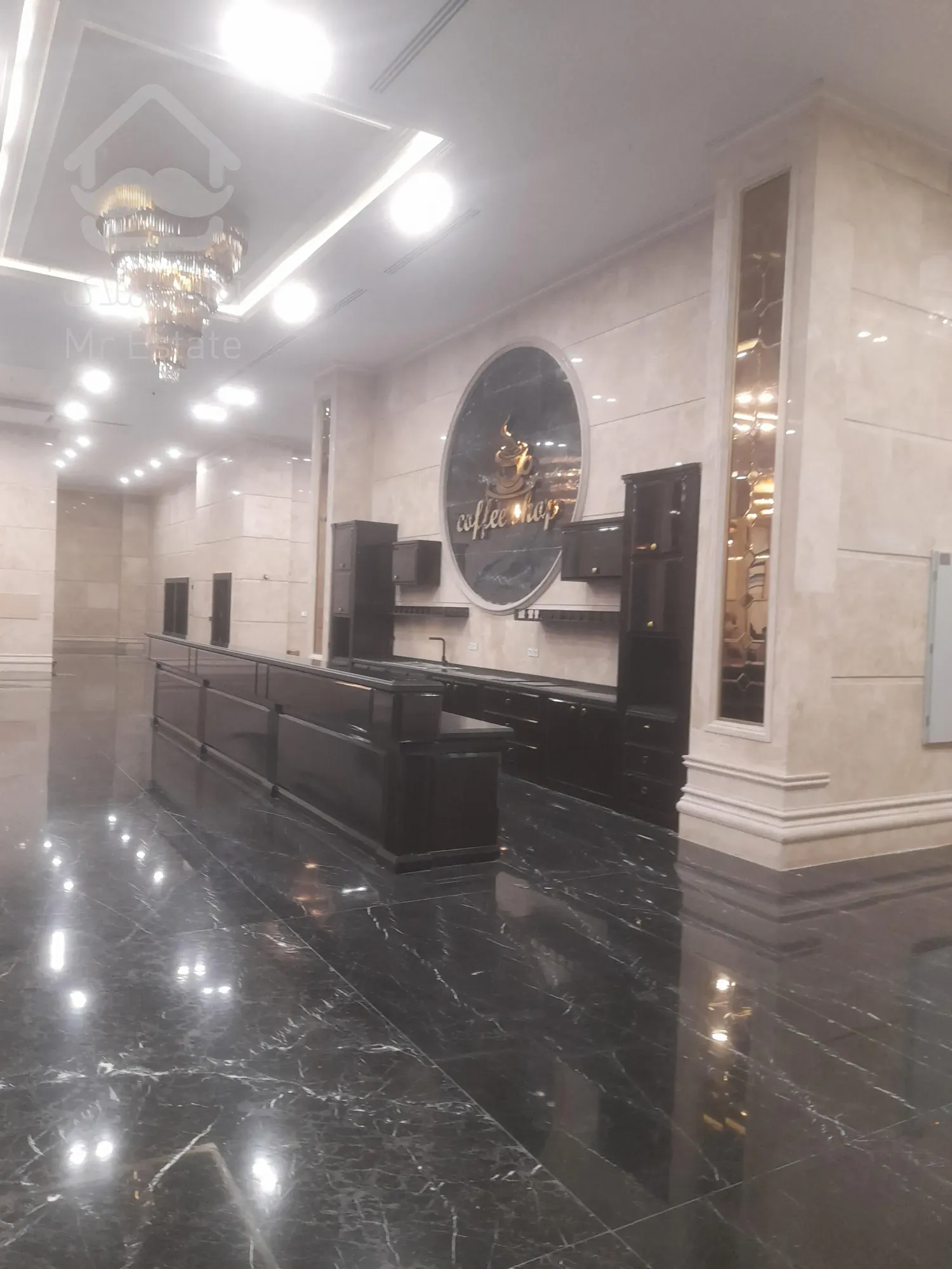 پیش فروش مغازه29متری طلافروشی با پرداخت20درصد کل در مرکزتجاری مدرن