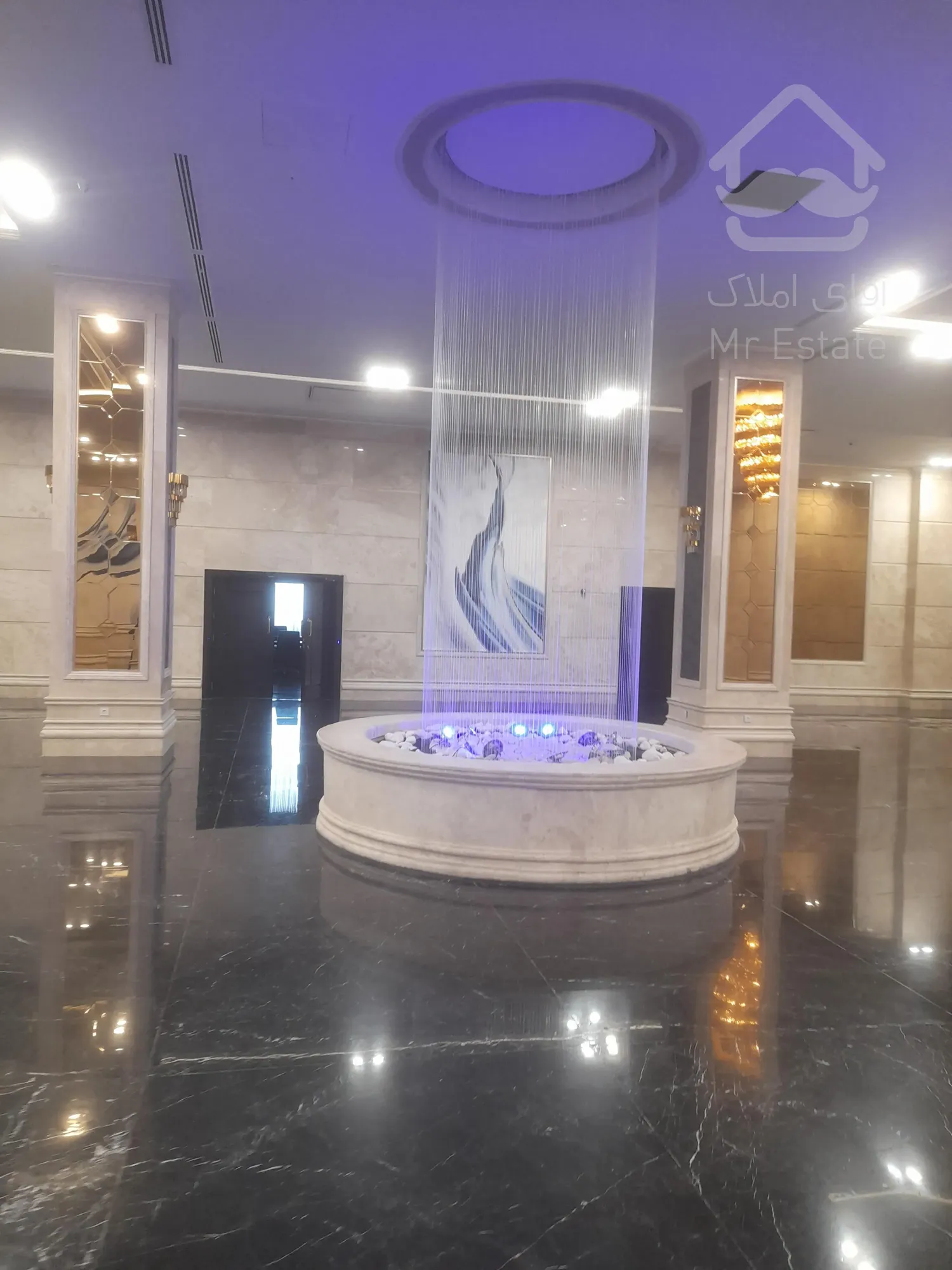 پیش فروش مغازه21متری در مدرنترین پروژه غرب مرکزتجاری اداری رونیکاپالاس میرزابابایی