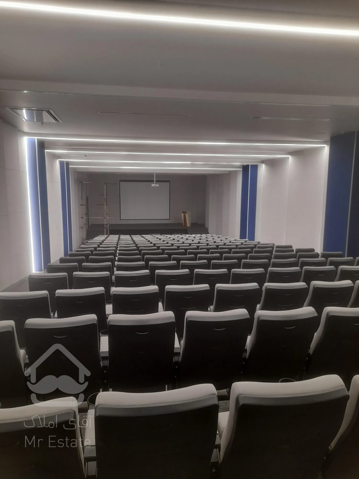 پیش فروش مغازه 29متری در مجتمع تجاری اداری میرزا بابایی