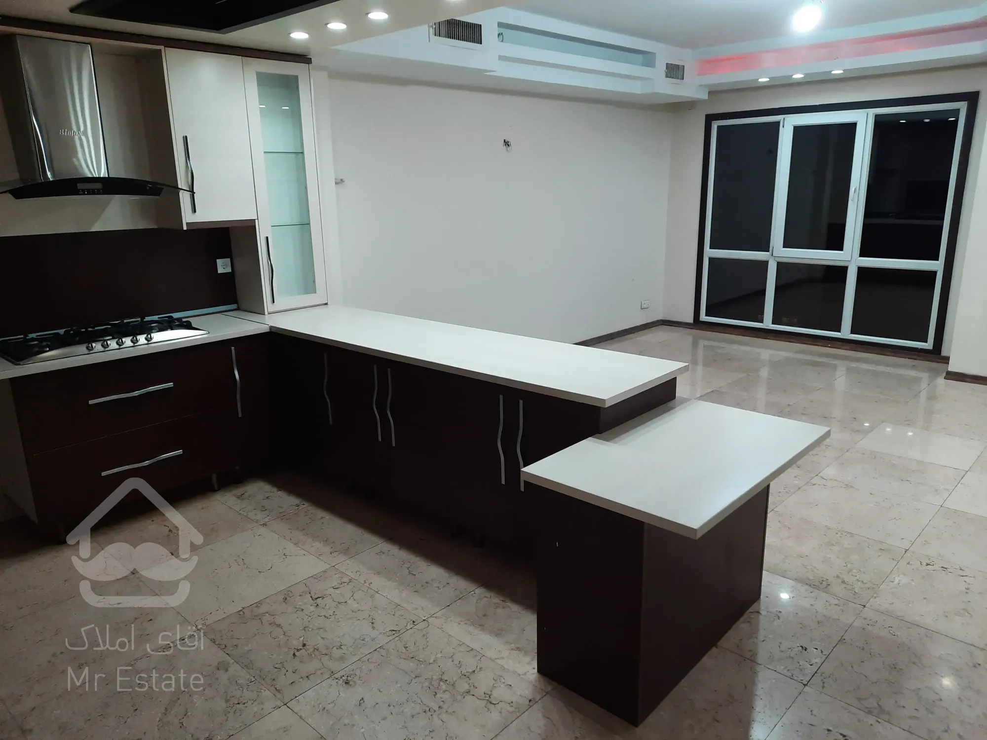 فروش آپارتمان ۸۲ متر فول امکانات در هفت تیر