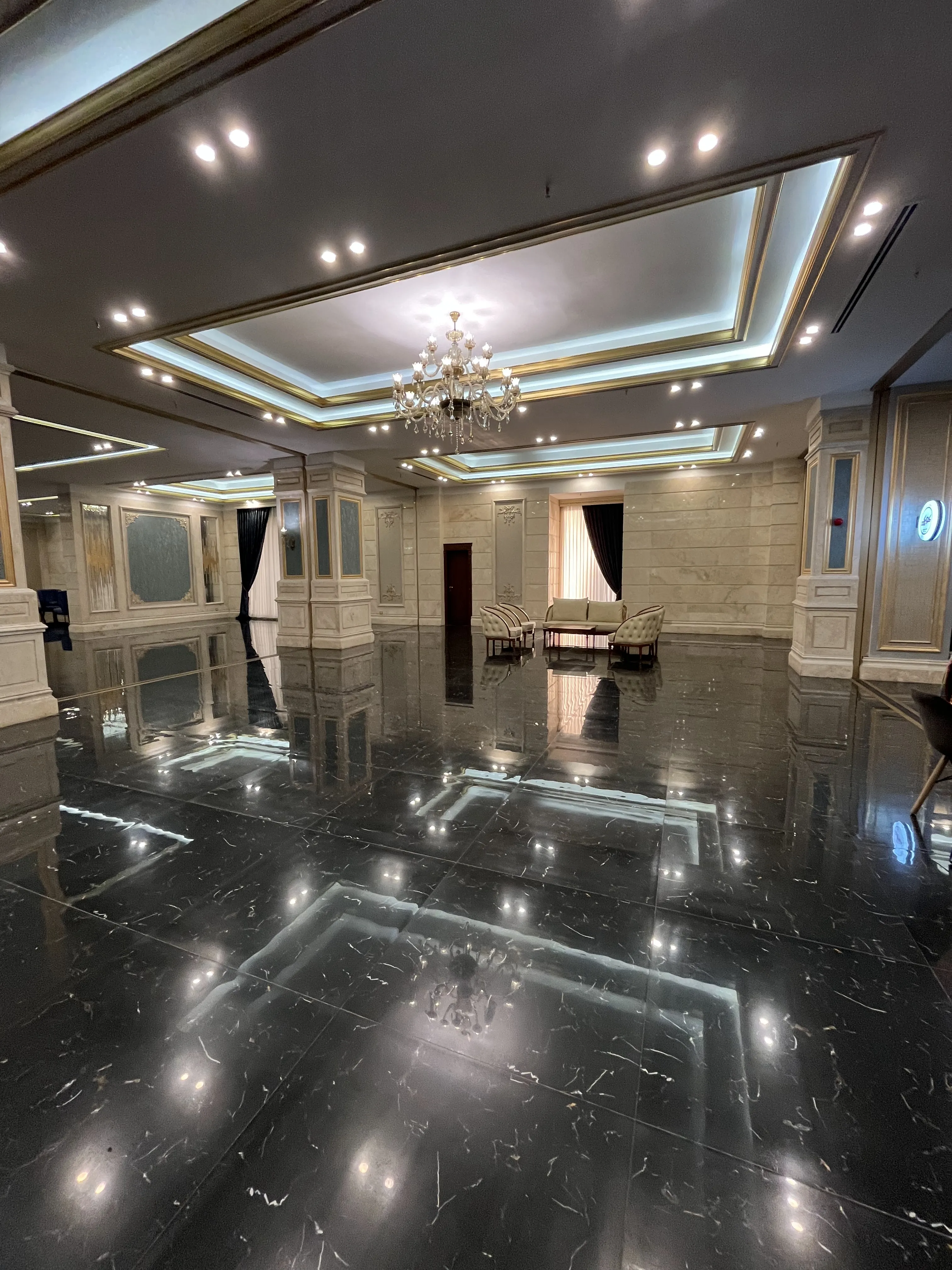 پیش فرروش واحد های دو خواب با شرایط اقساطی