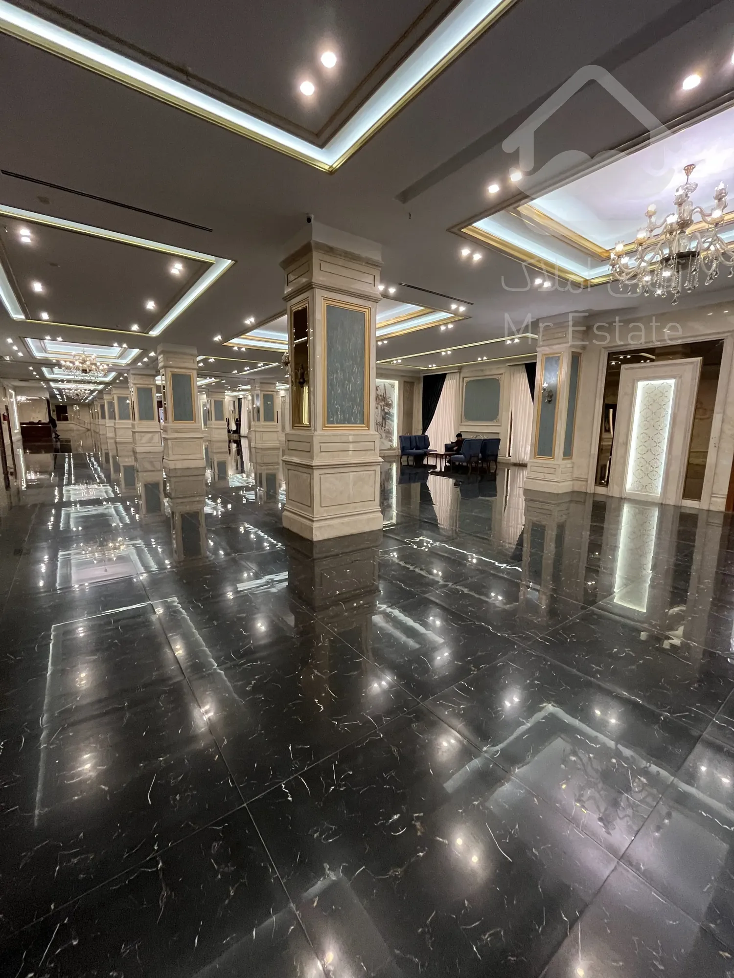 فروش واحد شیک رونیکاپالاس کوهک در چیتگر