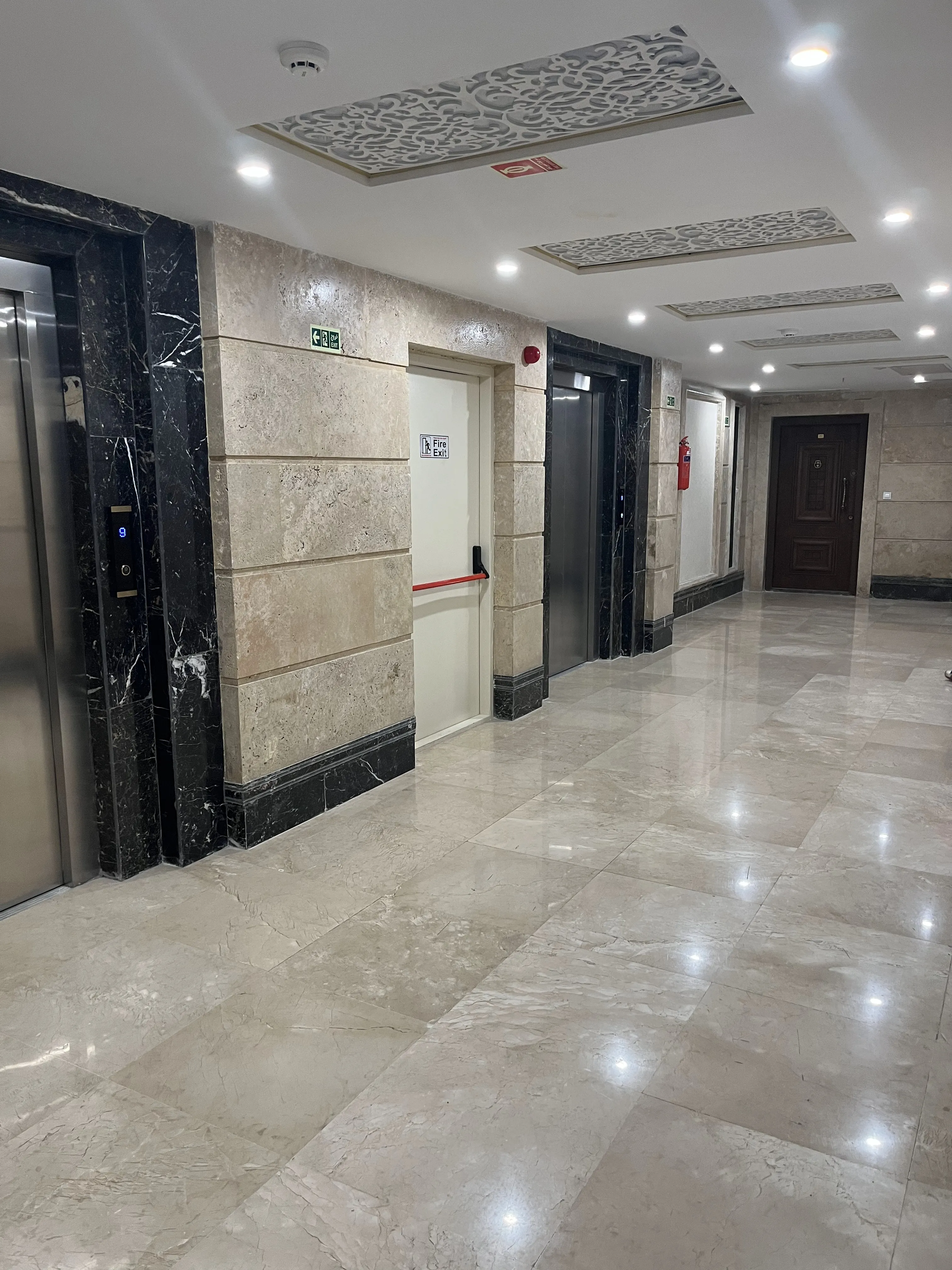 پیش فروش واحدهای مسکونی رونیکاپالاس