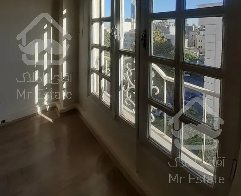 ۱۲۲ متر سند اداری میرداماد