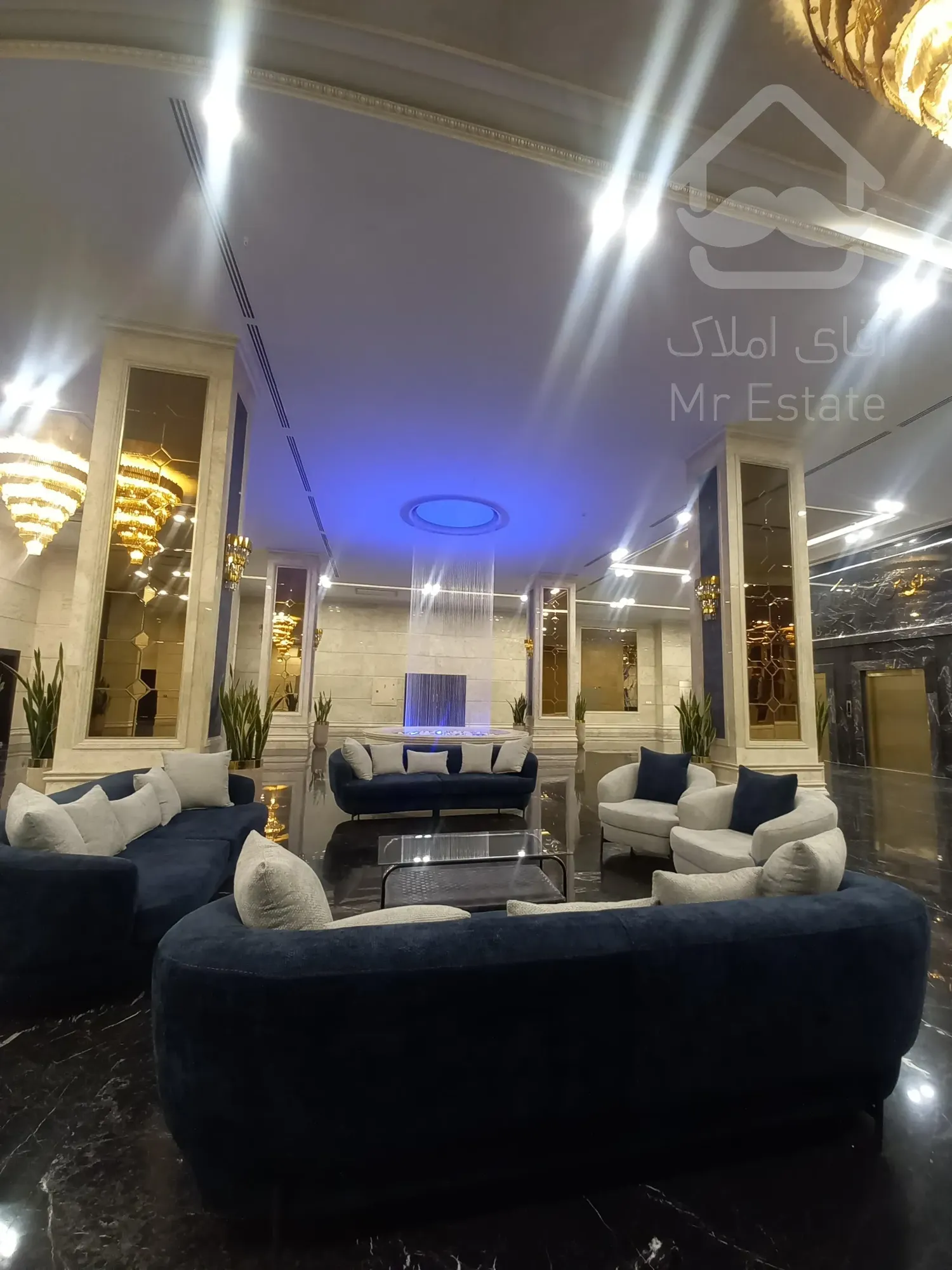 فروش واحد اداری لوکس  171 متری