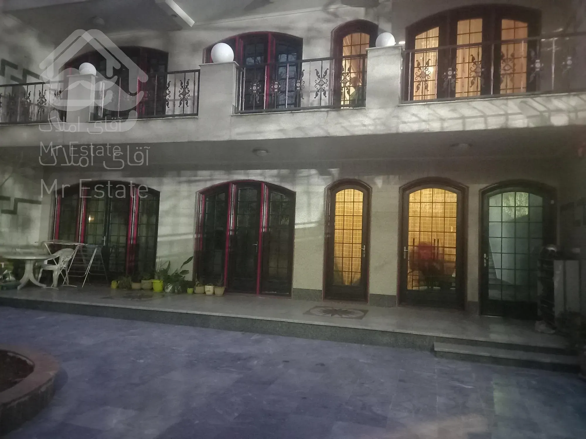 ۴۵۰متر/خانه ویلایی/دربستی/برای ادارات و سفارت خانه