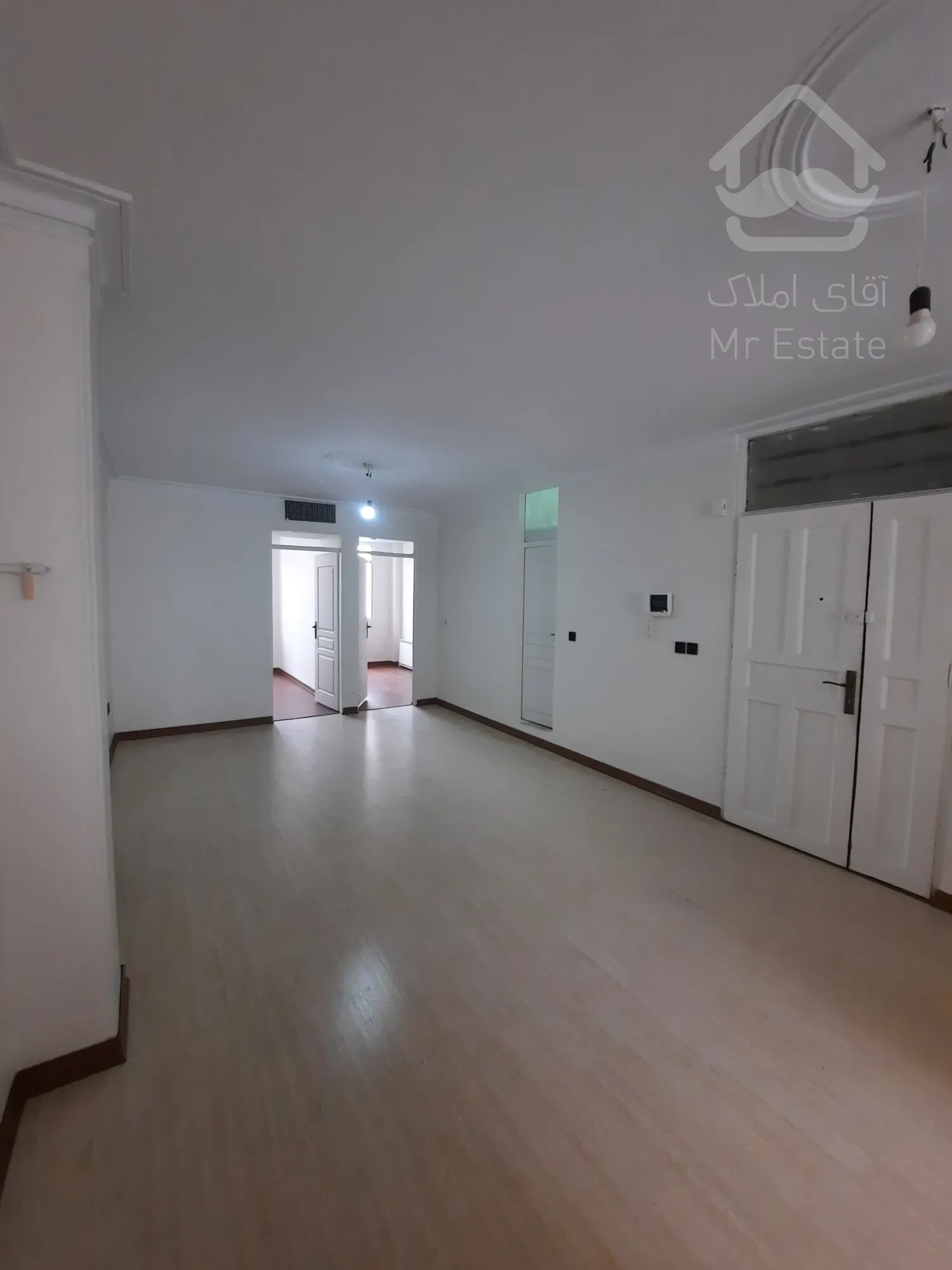 آپارتمان ۷۷ متری دو خواب دو کله فردوس شرق